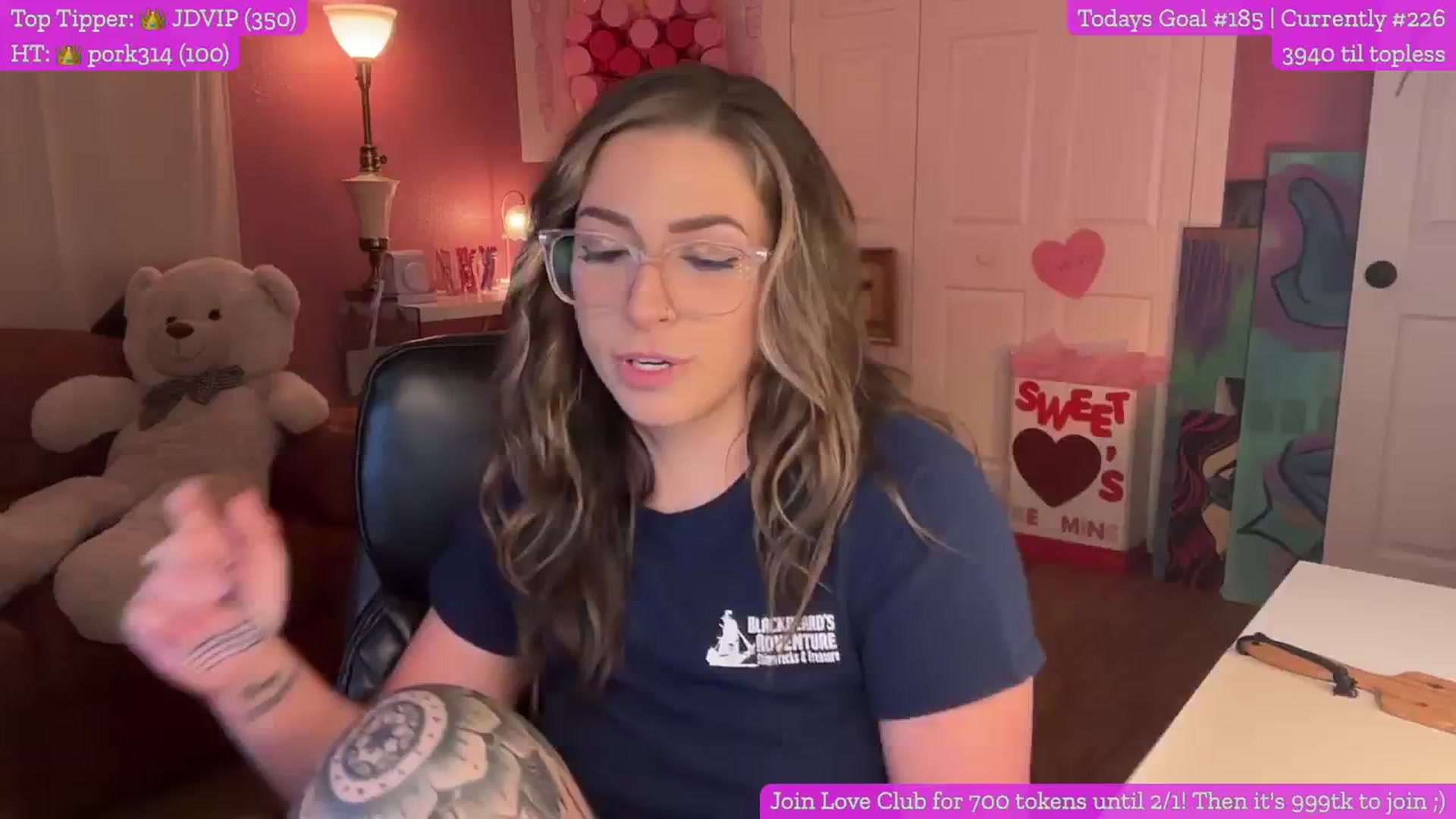 Gallery image thumbnail from Cleverrr_K's myfreecams stream on, 01/30/2025, 06:38 image 10 of 20