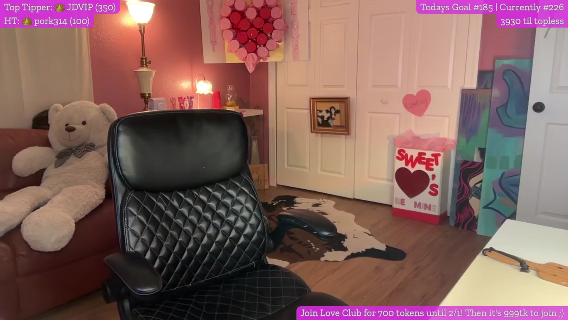 Gallery image thumbnail from Cleverrr_K's myfreecams stream on, 01/30/2025, 06:38 image 15 of 20