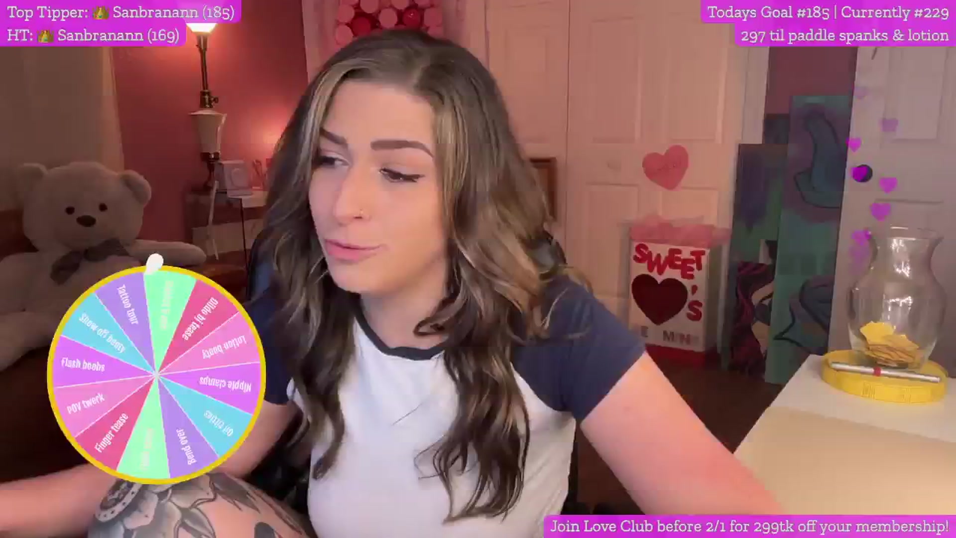 Gallery image thumbnail from Cleverrr_K's myfreecams stream on, 01/31/2025, 24:33 image 5 of 20