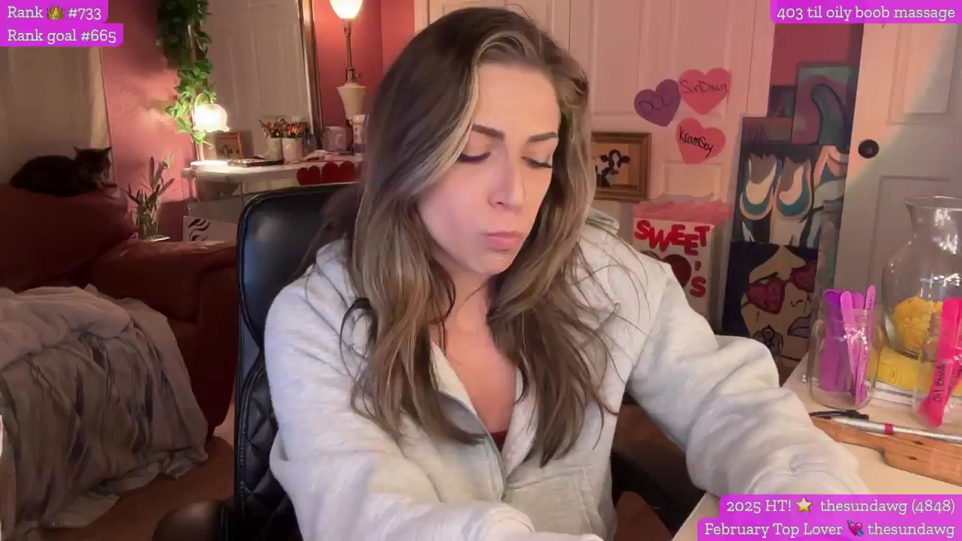 Gallery image thumbnail from Cleverrr_K's myfreecams stream on, 02/05/2025, 07:13 image 17 of 20