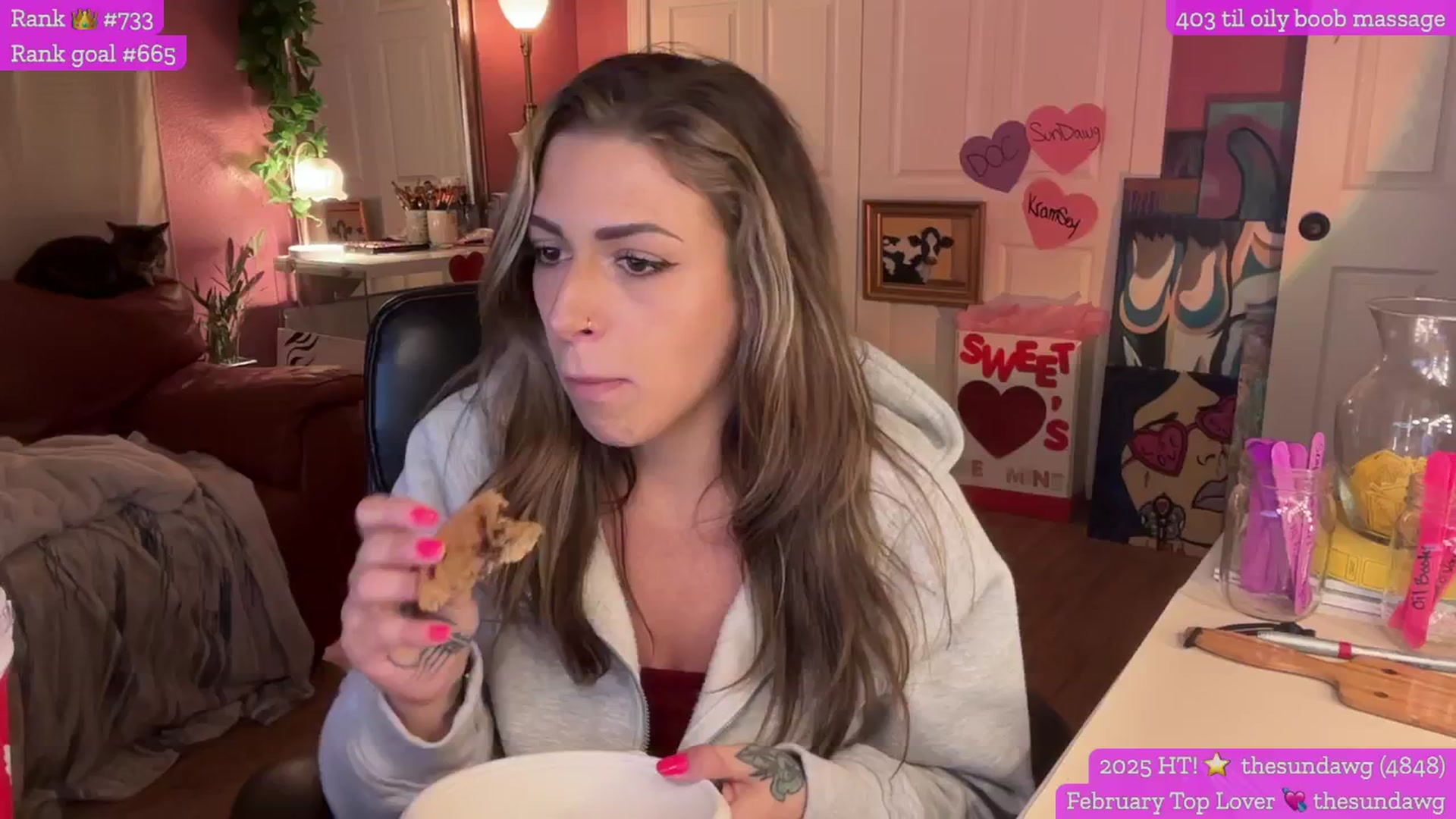 Gallery image thumbnail from Cleverrr_K's myfreecams stream on, 02/05/2025, 07:13 image 16 of 20