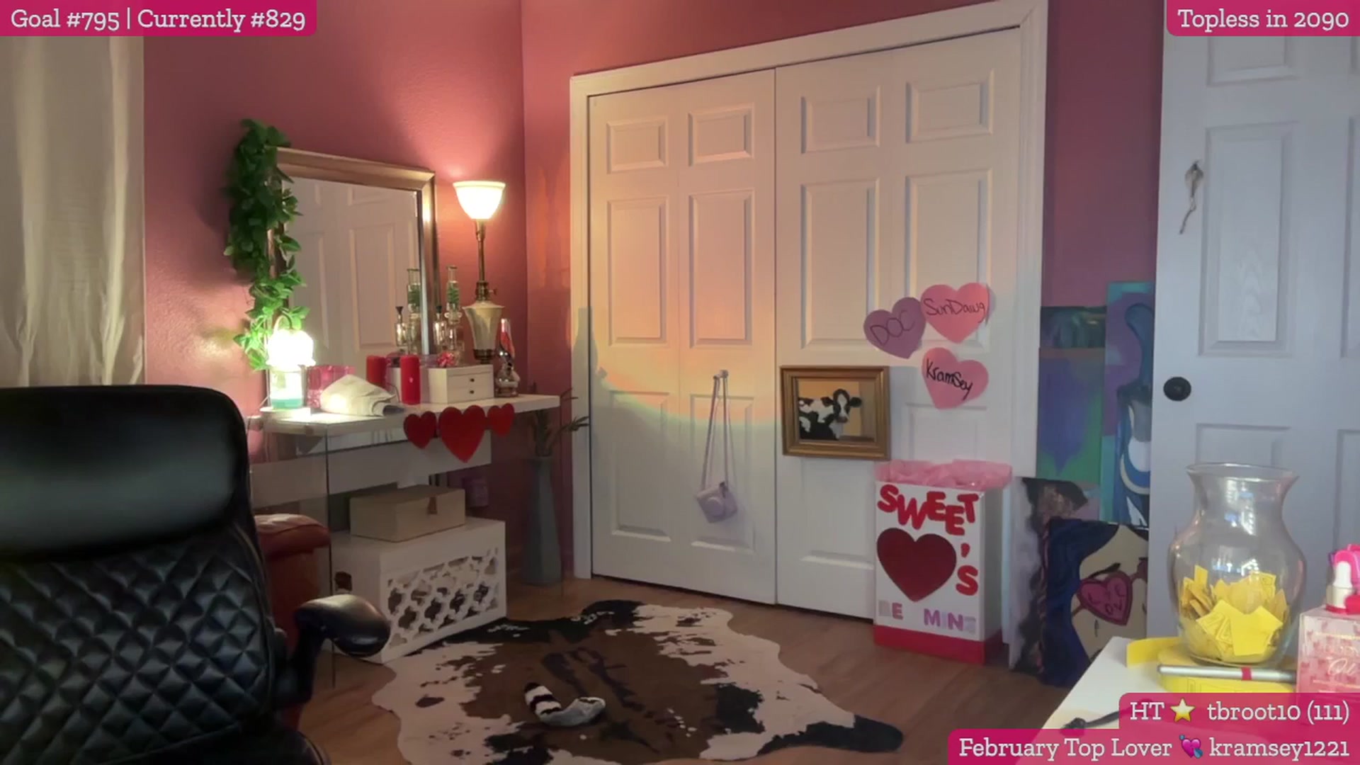 Gallery image thumbnail from Cleverrr_K's myfreecams stream on, 02/13/2025, 08:24 image 6 of 20