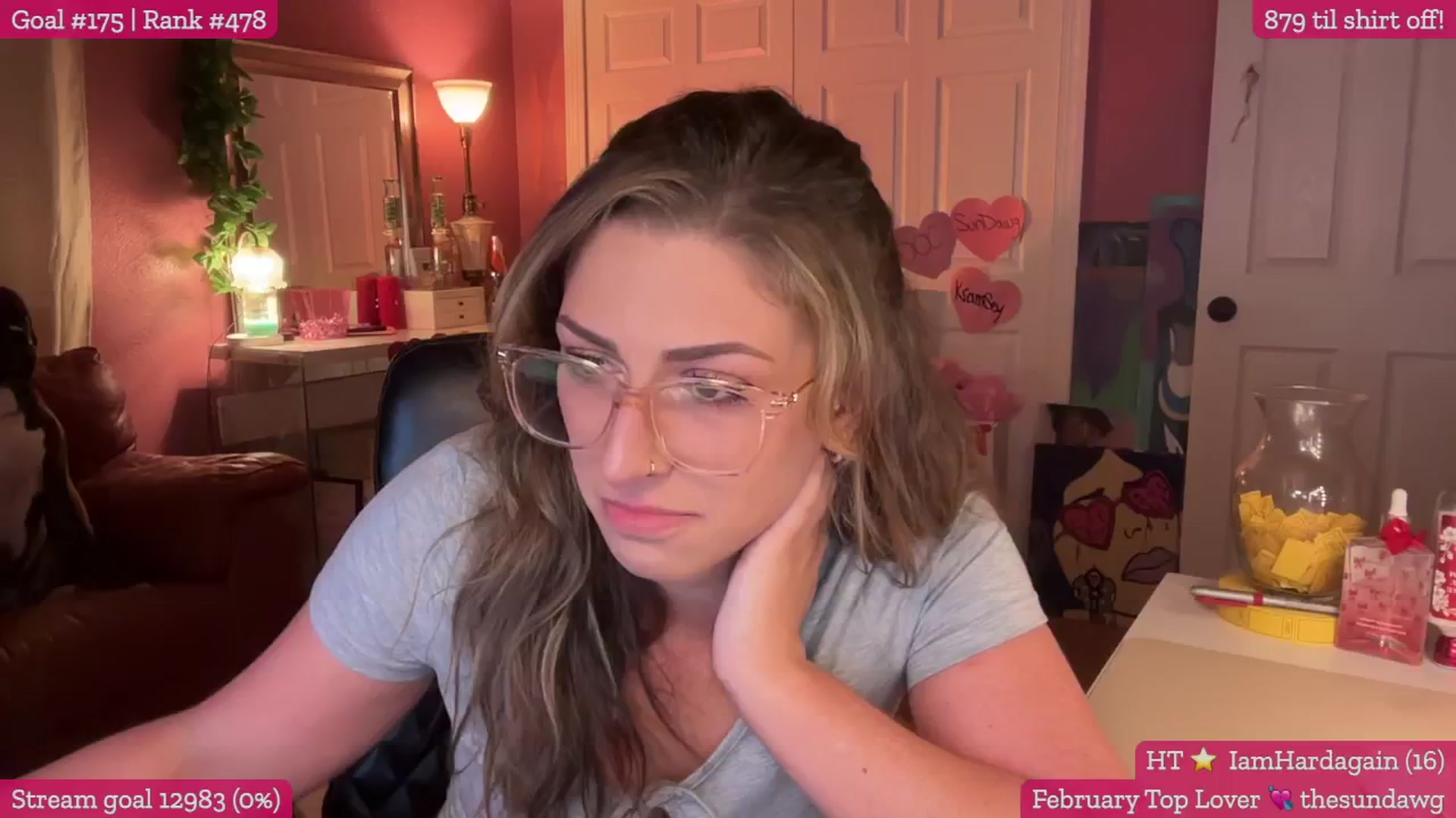 Gallery image thumbnail from Cleverrr_K's myfreecams stream on, 02/20/2025, 01:23 image 18 of 20
