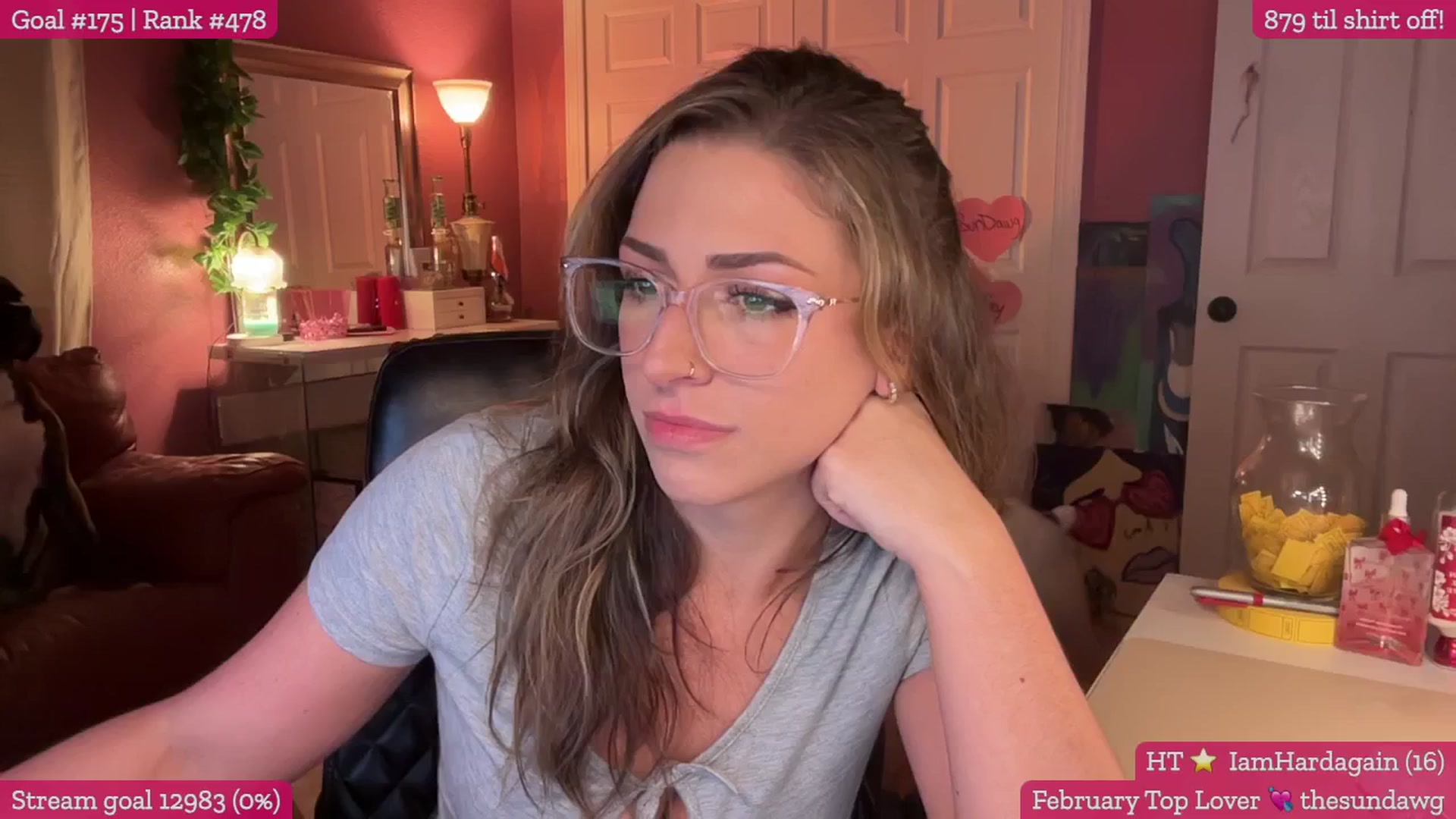 Gallery image thumbnail from Cleverrr_K's myfreecams stream on, 02/20/2025, 01:23 image 17 of 20