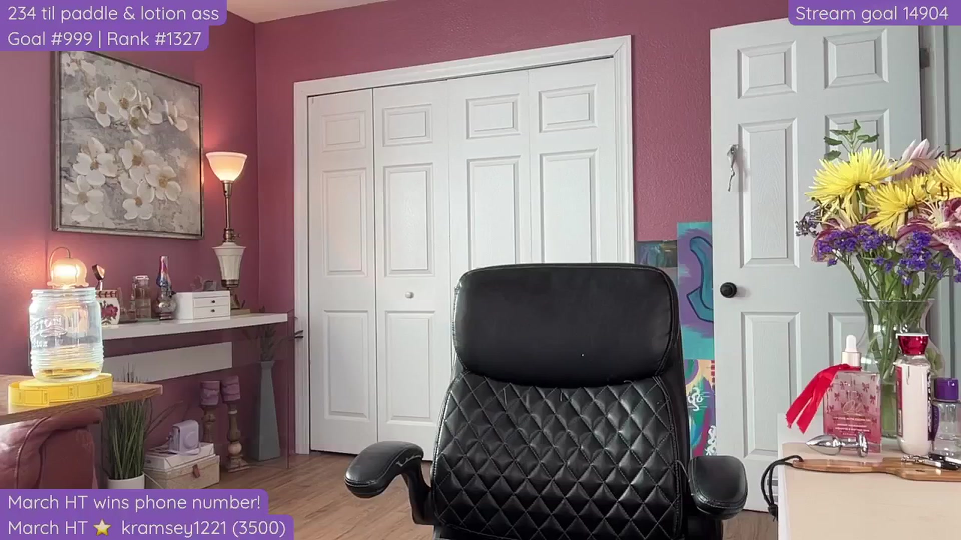 Gallery image thumbnail from Cleverrr_K's myfreecams stream on, 03/27/2025, 20:46 image 19 of 20