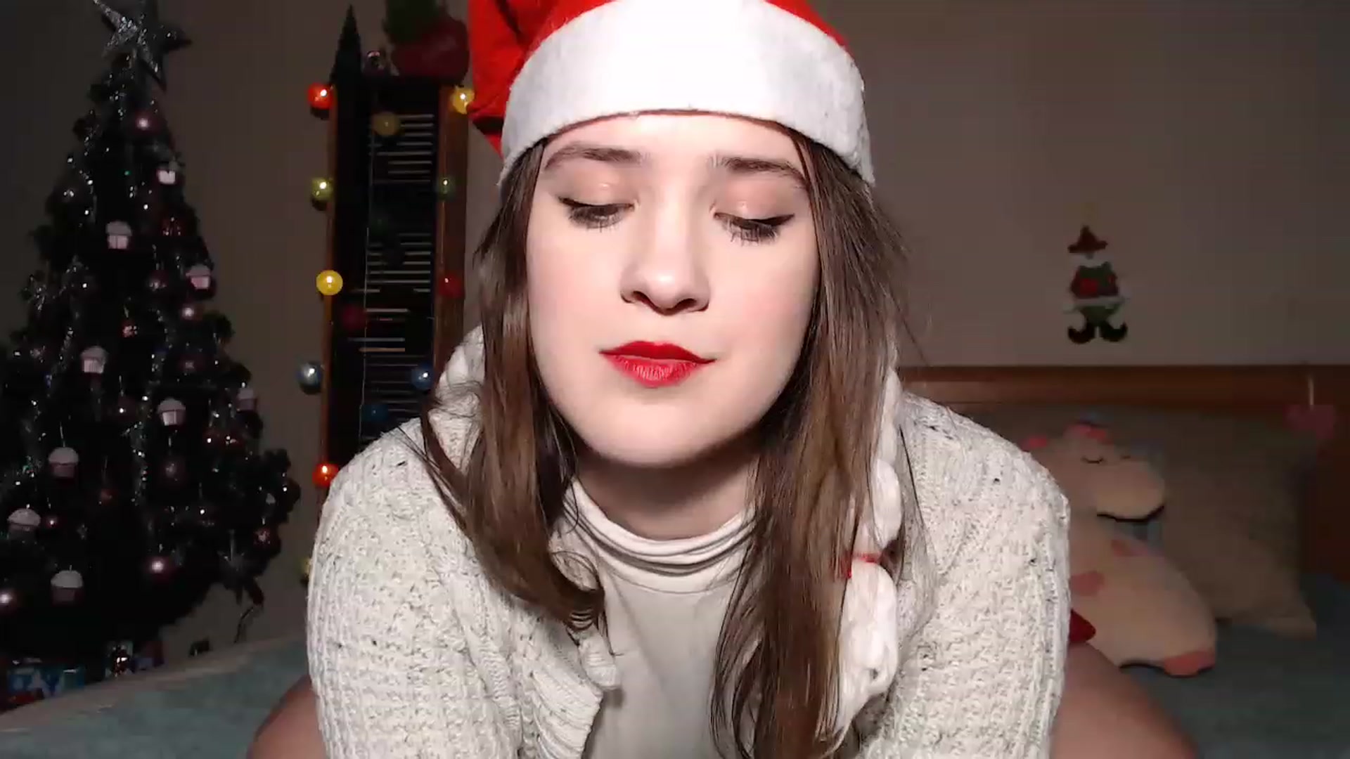Gallery image thumbnail from ClickGirl's myfreecams stream on, 12/24/2022, 23:00 image 14 of 20