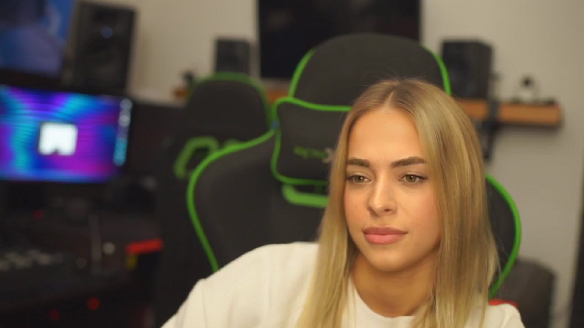 Gallery image thumbnail from ClipPetite's myfreecams stream on, 12/14/2024, 17:49 image 5 of 20