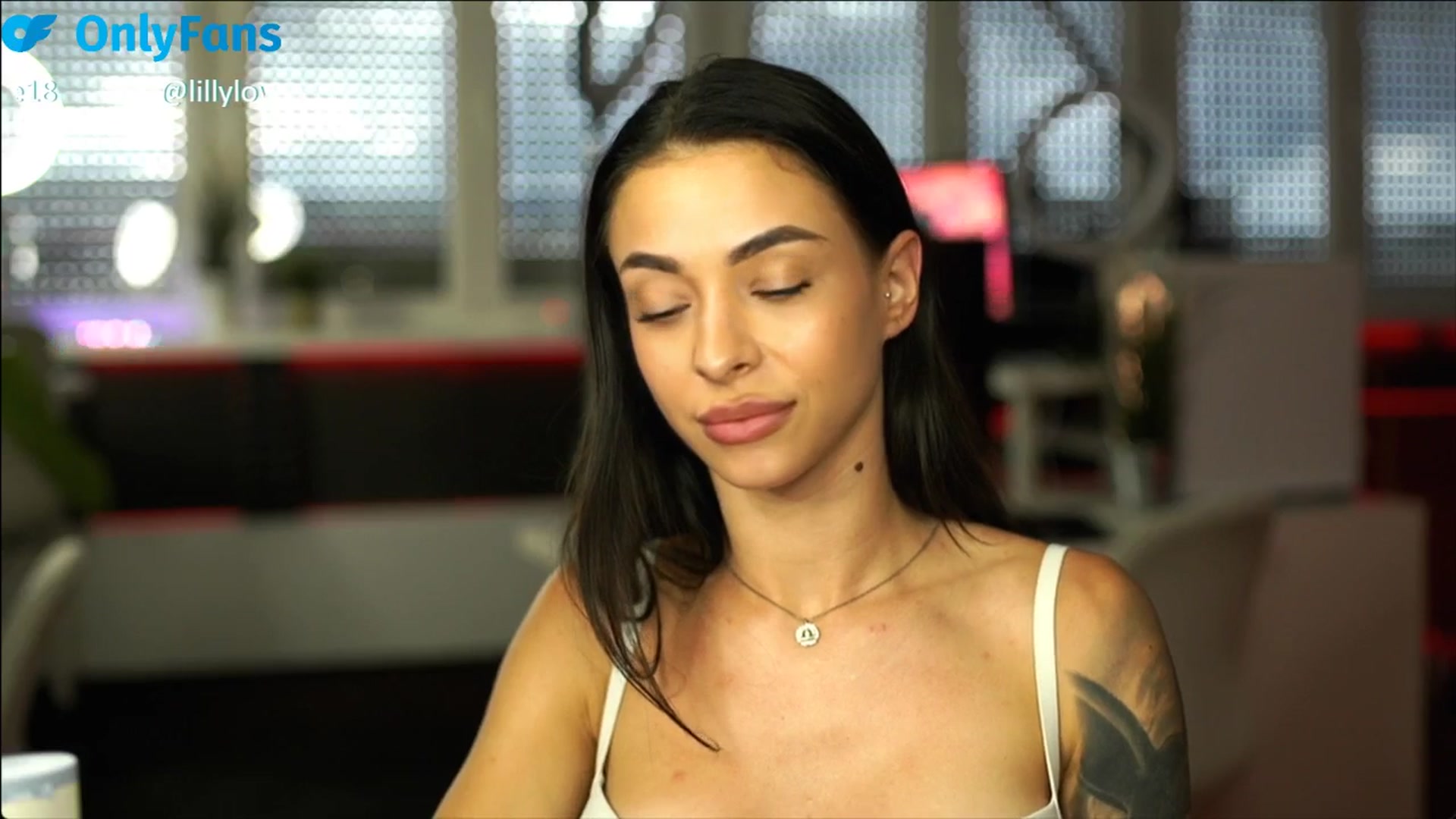 Gallery image thumbnail from ClipPetite's myfreecams stream on, 07/07/2025, 16:24 image 18 of 20
