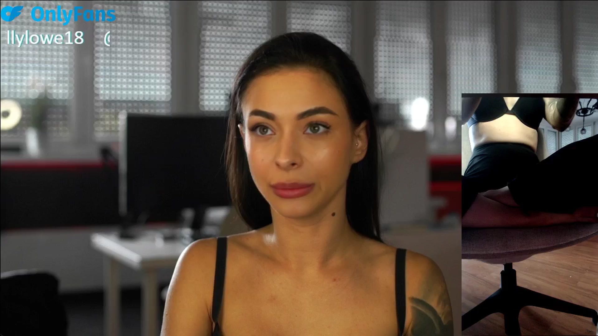 Gallery image thumbnail from ClipPetite's myfreecams stream on, 07/11/2025, 07:30 image 9 of 20