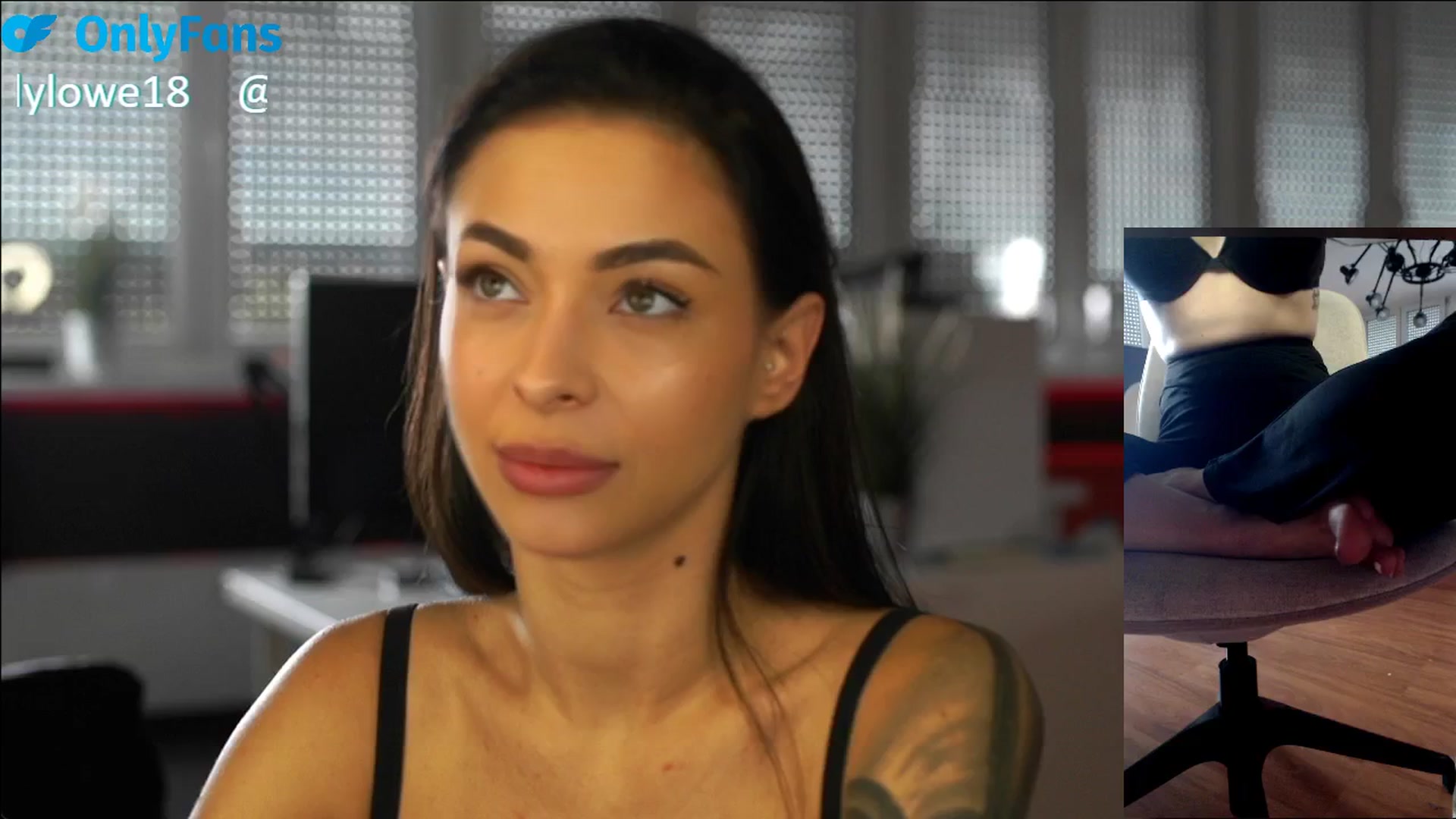 Gallery image thumbnail from ClipPetite's myfreecams stream on, 07/11/2025, 07:30 image 18 of 20