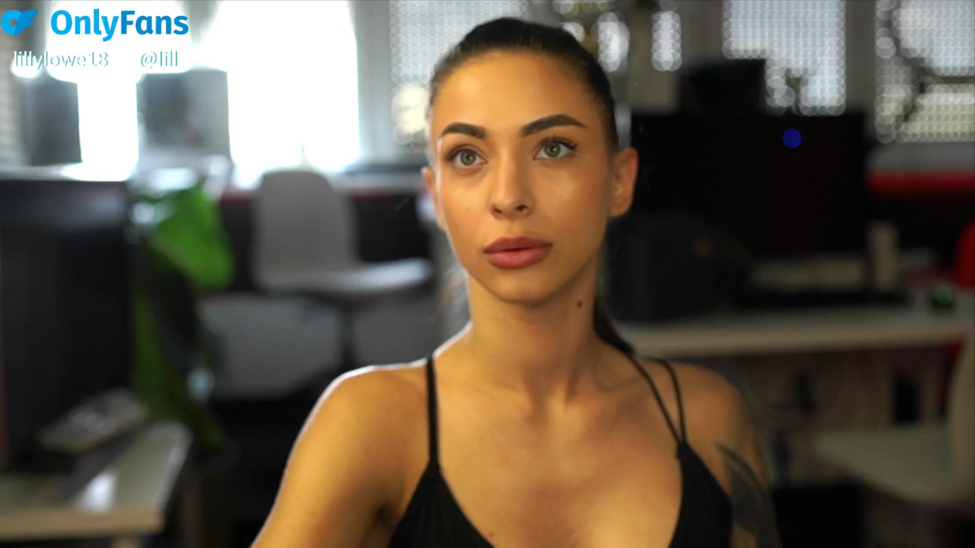 Gallery image thumbnail from ClipPetite's myfreecams stream on, 07/21/2025, 10:19 image 5 of 20