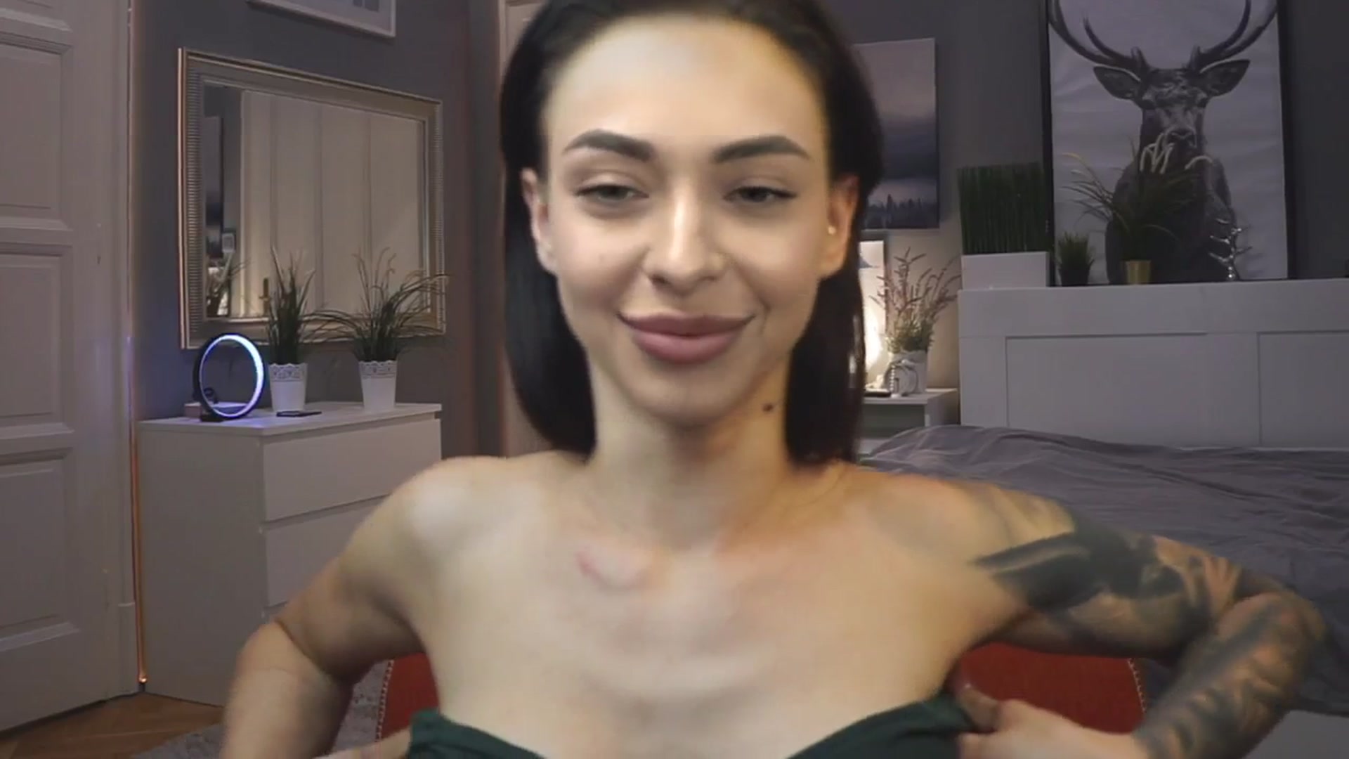 Gallery image thumbnail from ClipPetite's myfreecams stream on, 08/03/2025, 17:57 image 17 of 20