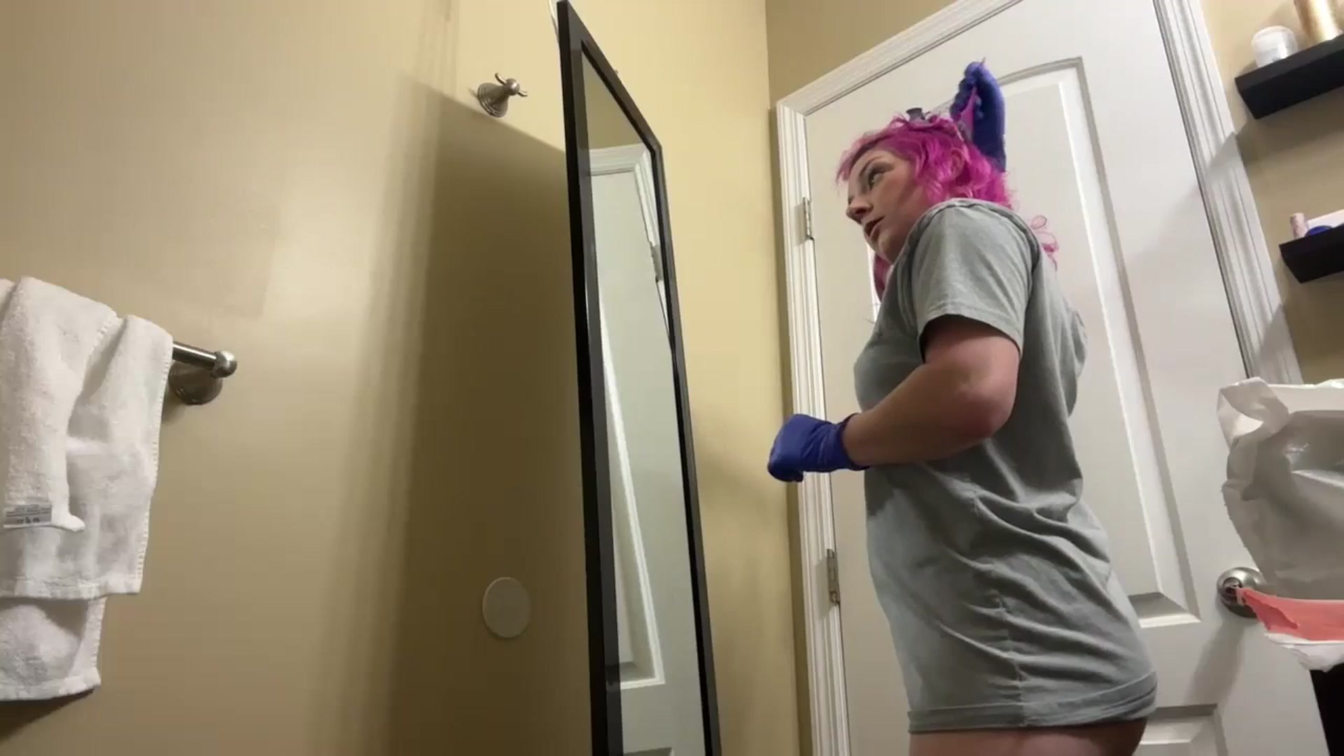 Gallery image thumbnail from Clitmas's myfreecams stream on, 12/30/2025, 05:55 image 2 of 20