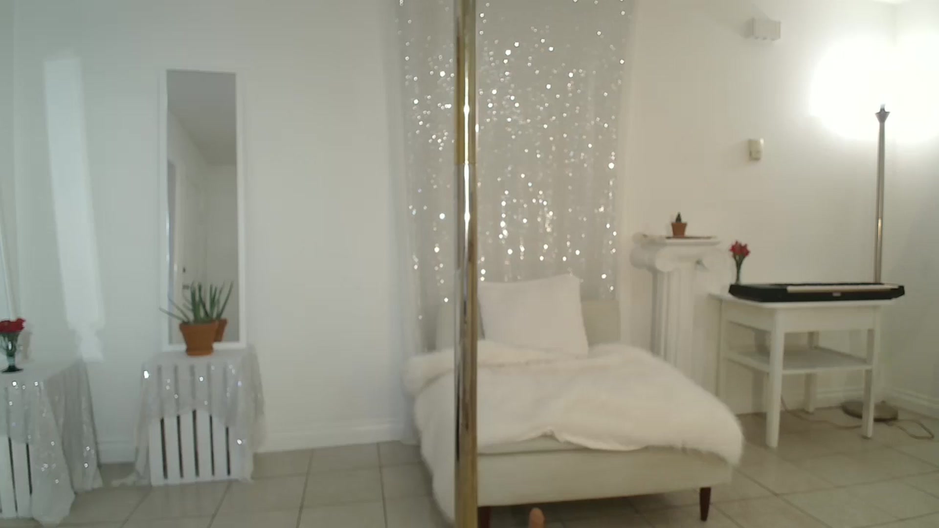 Gallery image thumbnail from ClitorisQueen's myfreecams stream on, 02/05/2026, 21:20 image 14 of 20