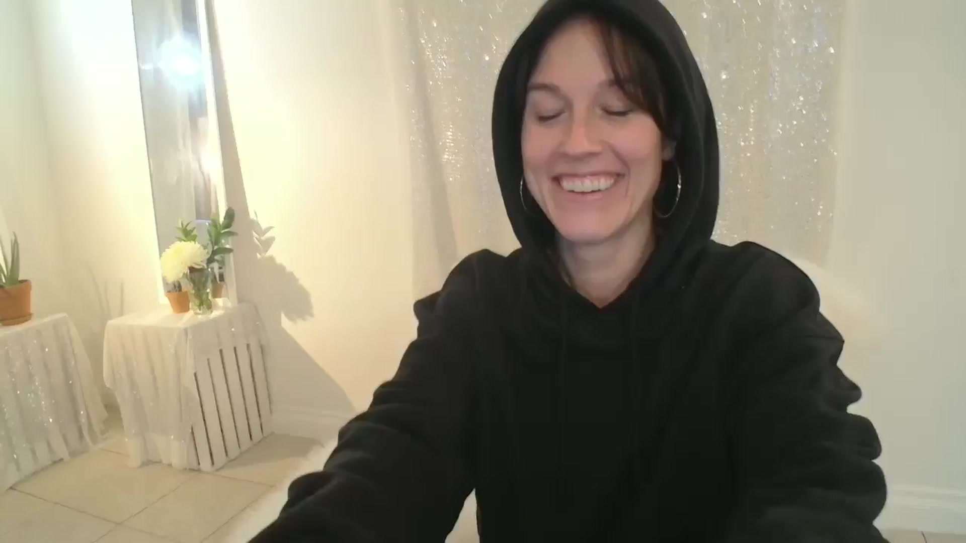 Gallery image thumbnail from ClitorisQueen's myfreecams stream on, 02/25/2026, 23:29 image 1 of 20