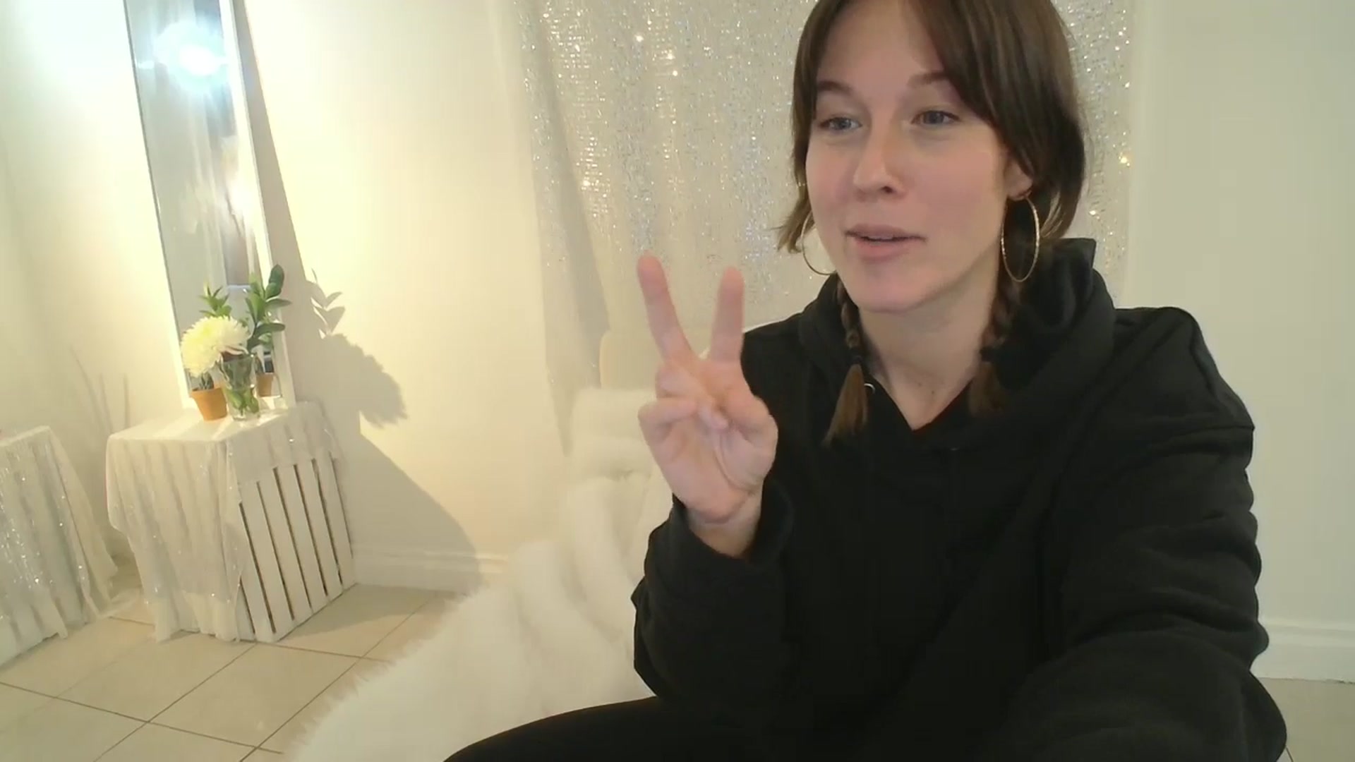 Gallery image thumbnail from ClitorisQueen's myfreecams stream on, 02/25/2026, 23:29 image 19 of 20