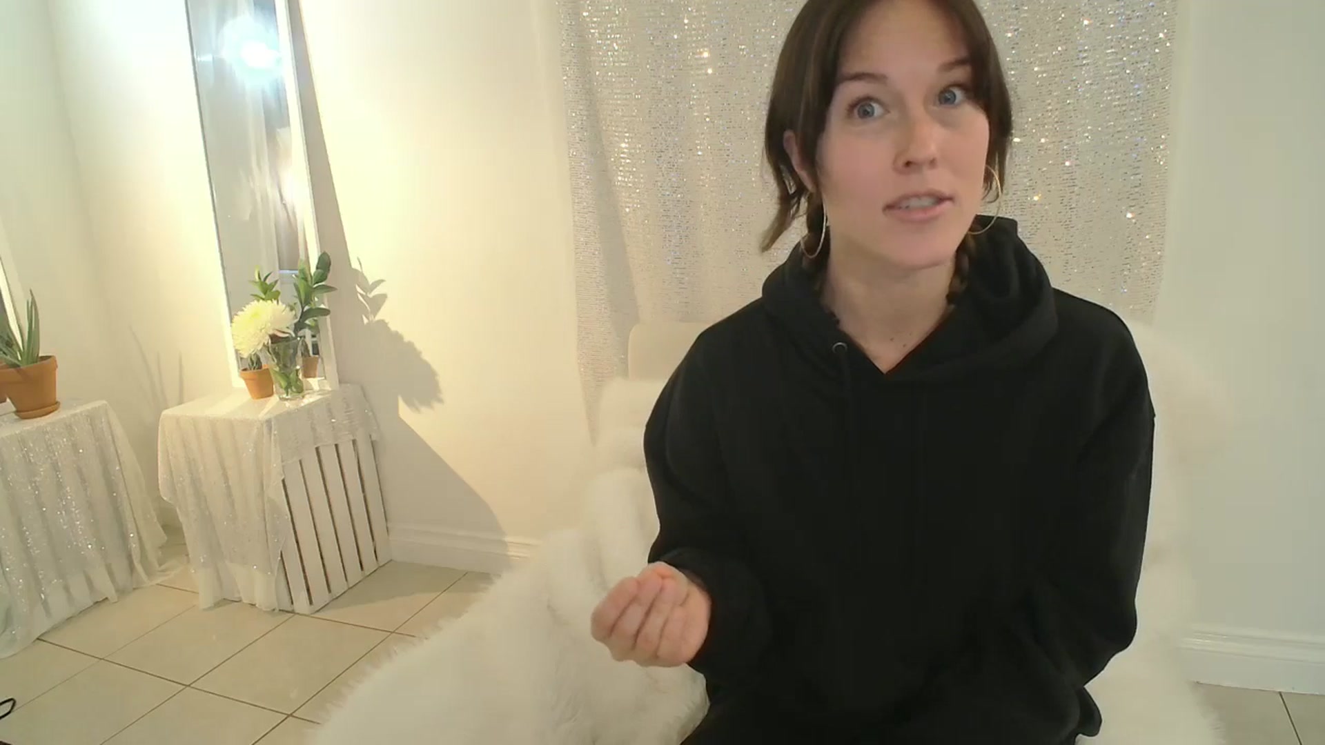 Gallery image thumbnail from ClitorisQueen's myfreecams stream on, 02/25/2026, 23:29 image 13 of 20