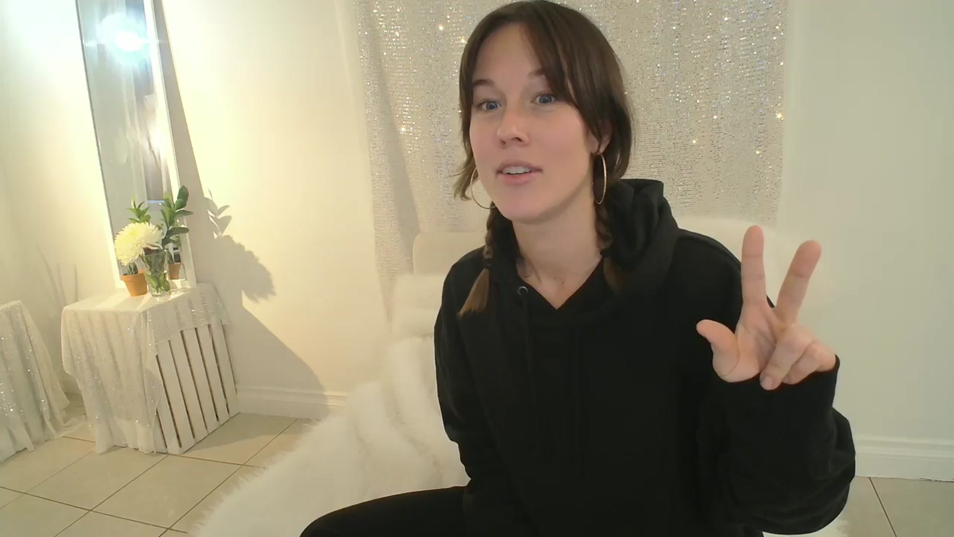 Gallery image thumbnail from ClitorisQueen's myfreecams stream on, 02/25/2026, 23:29 image 18 of 20