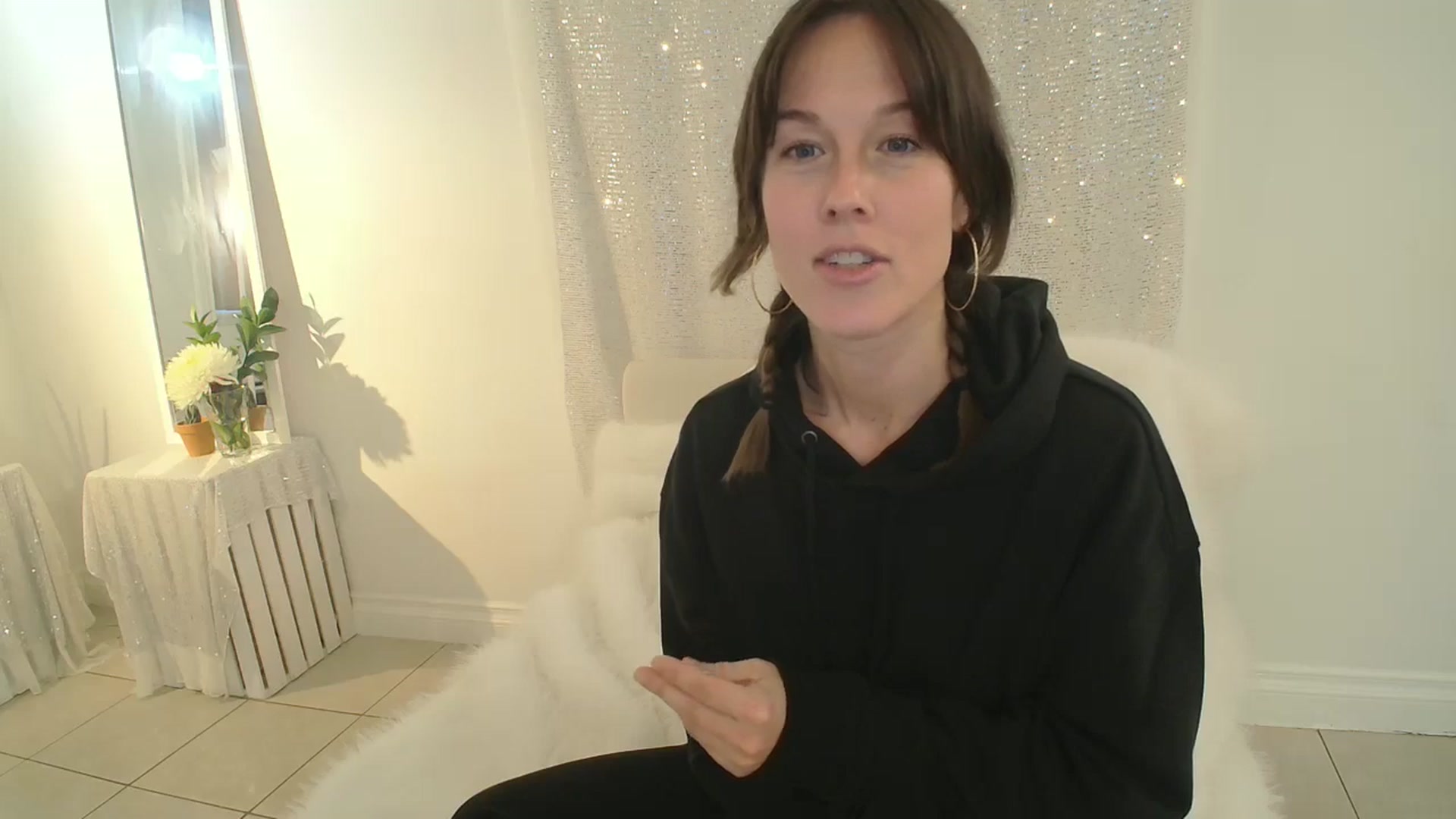 Gallery image thumbnail from ClitorisQueen's myfreecams stream on, 02/25/2026, 23:29 image 17 of 20