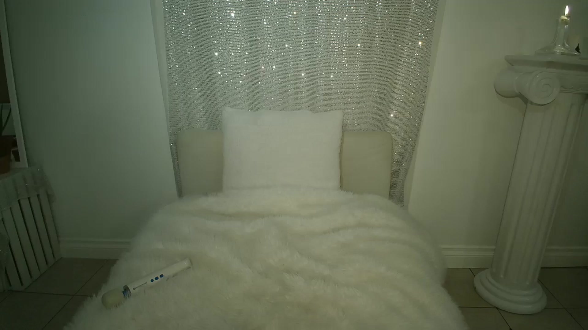 Gallery image thumbnail from ClitorisQueen's myfreecams stream on, 02/28/2026, 01:57 image 4 of 20