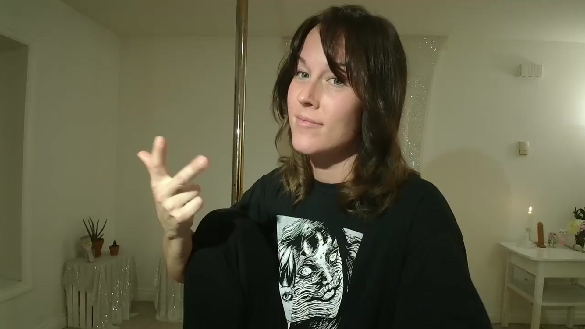 Gallery image thumbnail from ClitorisQueen's myfreecams stream on, 03/03/2026, 03:46 image 9 of 20