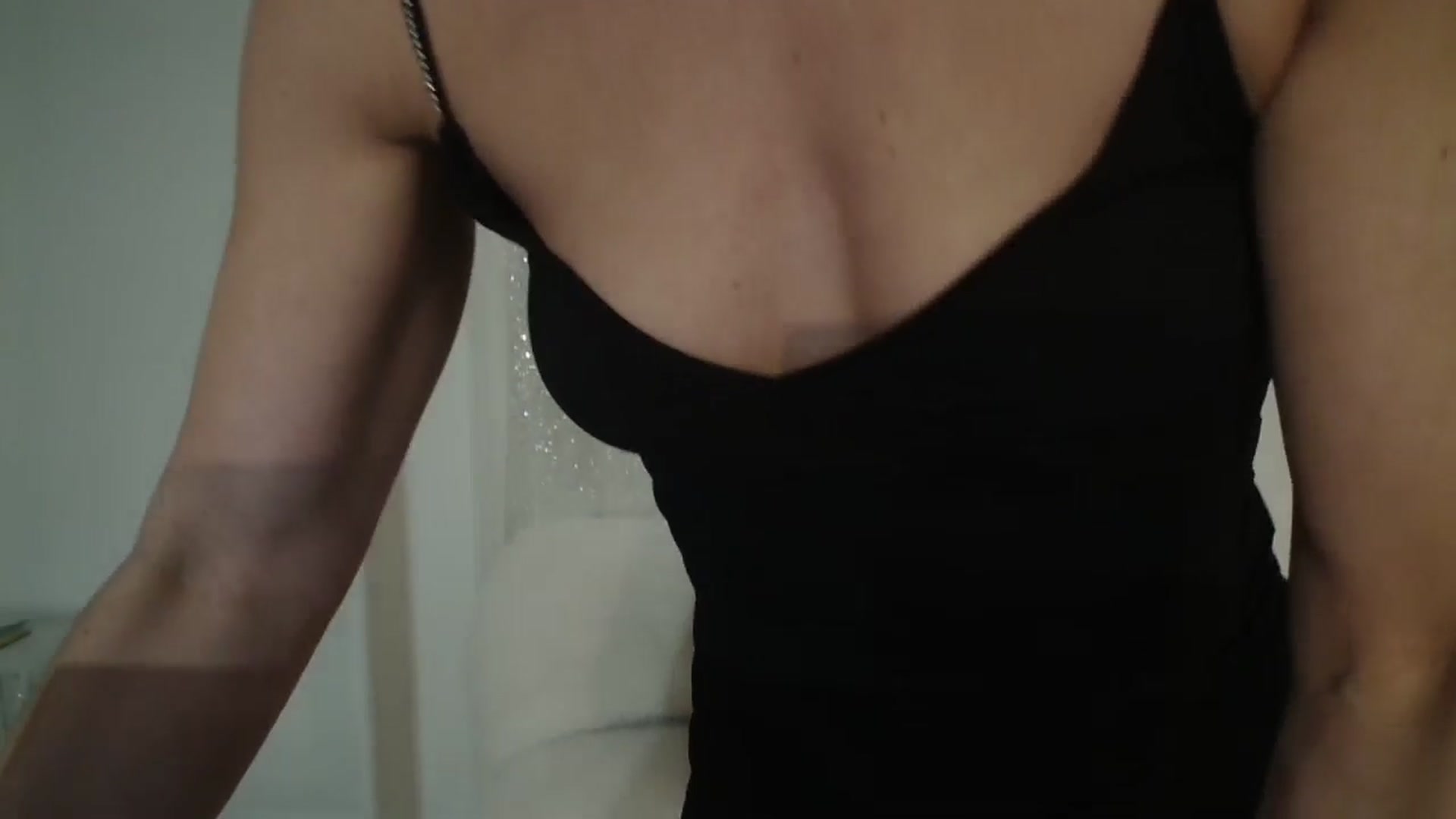 Gallery image thumbnail from ClitorisQueen's myfreecams stream on, 03/05/2026, 04:58 image 20 of 20