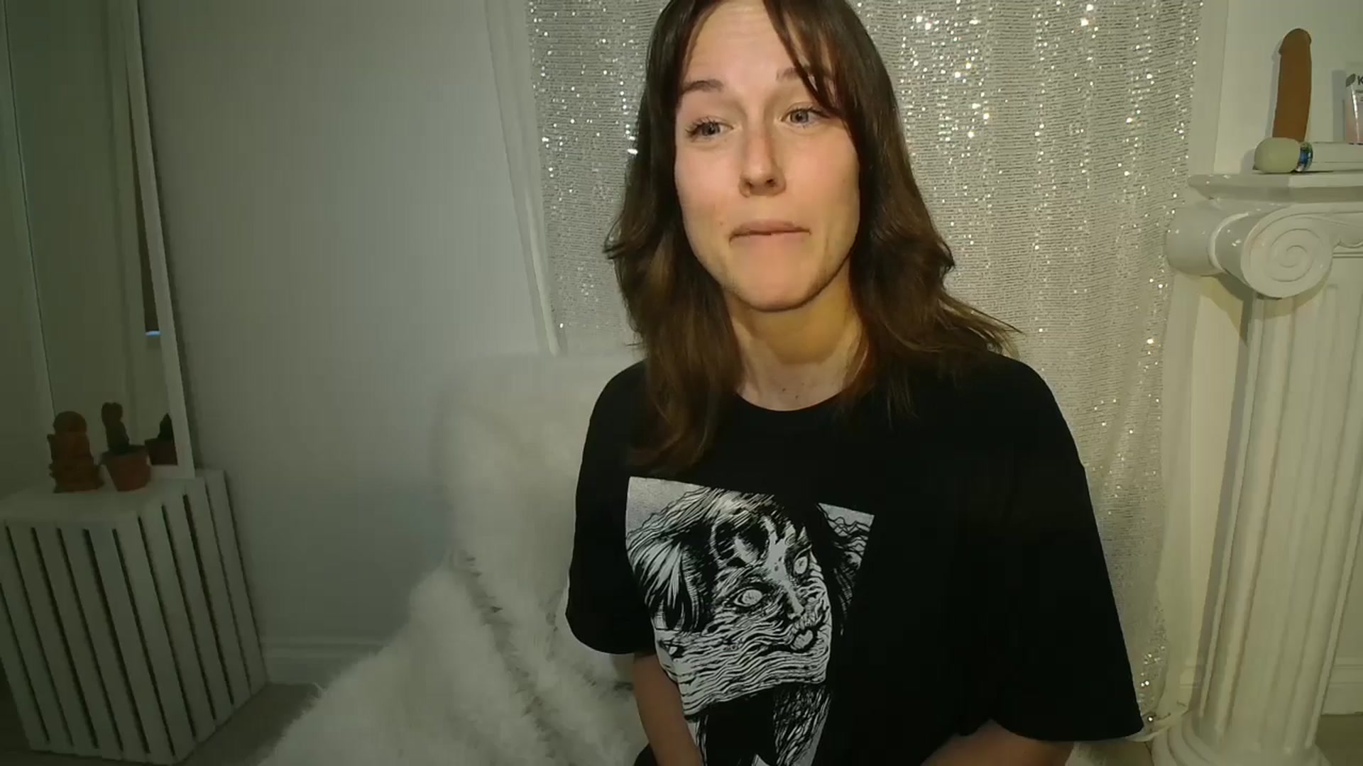 Gallery image thumbnail from ClitorisQueen's myfreecams stream on, 03/14/2026, 23:46 image 8 of 20