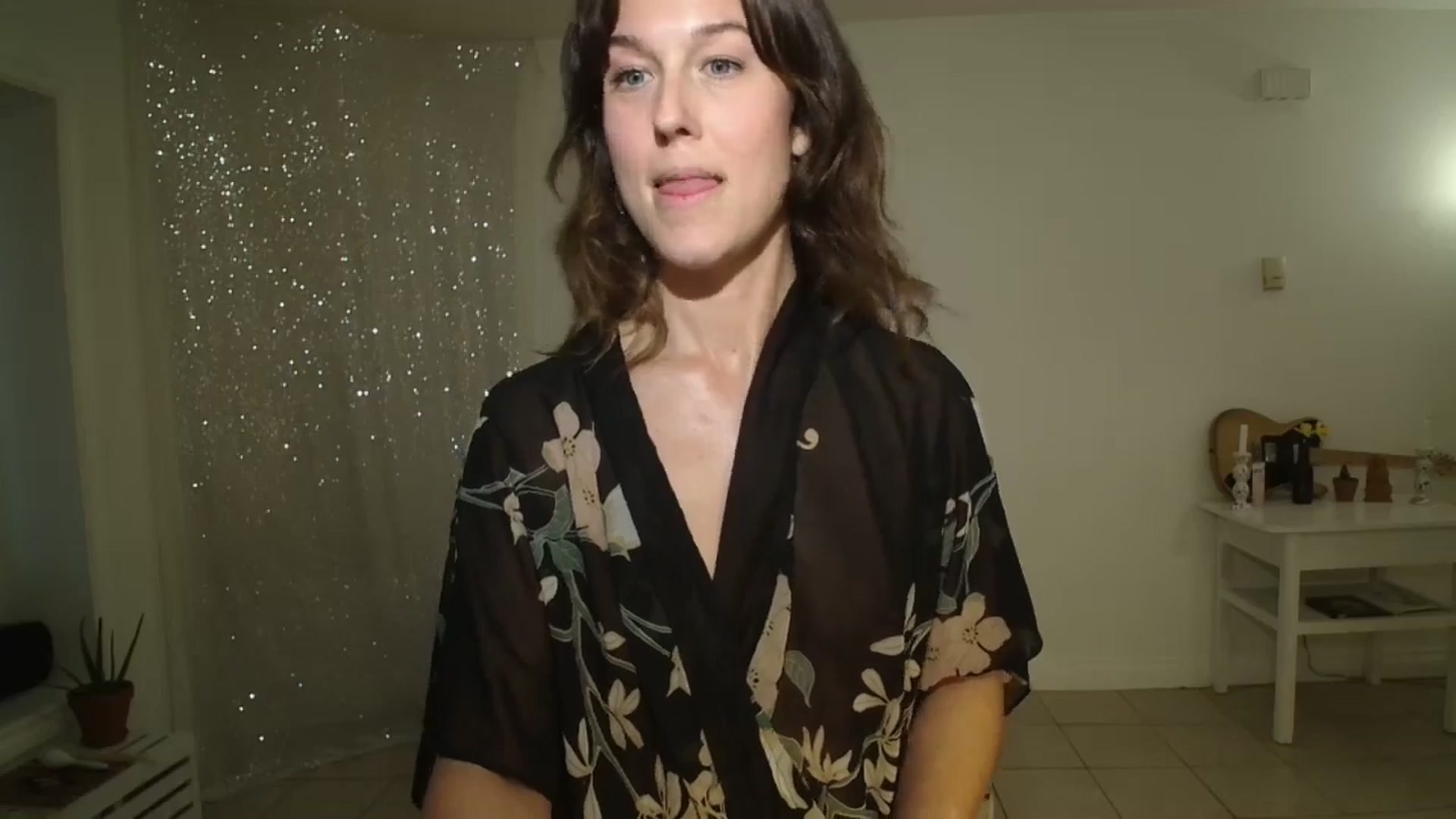 Gallery image thumbnail from ClitorisQueen's myfreecams stream on, 03/19/2026, 21:59 image 16 of 20