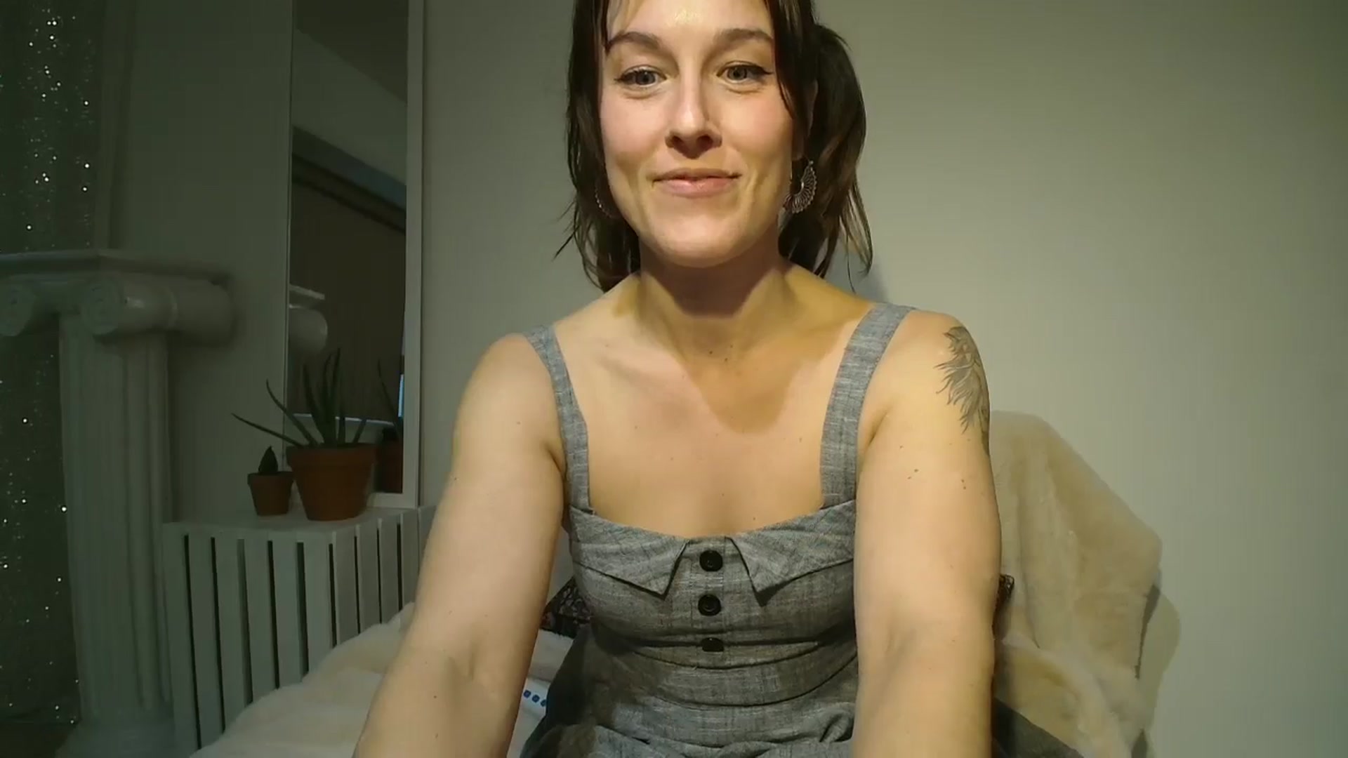 Gallery image thumbnail from ClitorisQueen's myfreecams stream on, 04/01/2026, 22:11 image 20 of 20