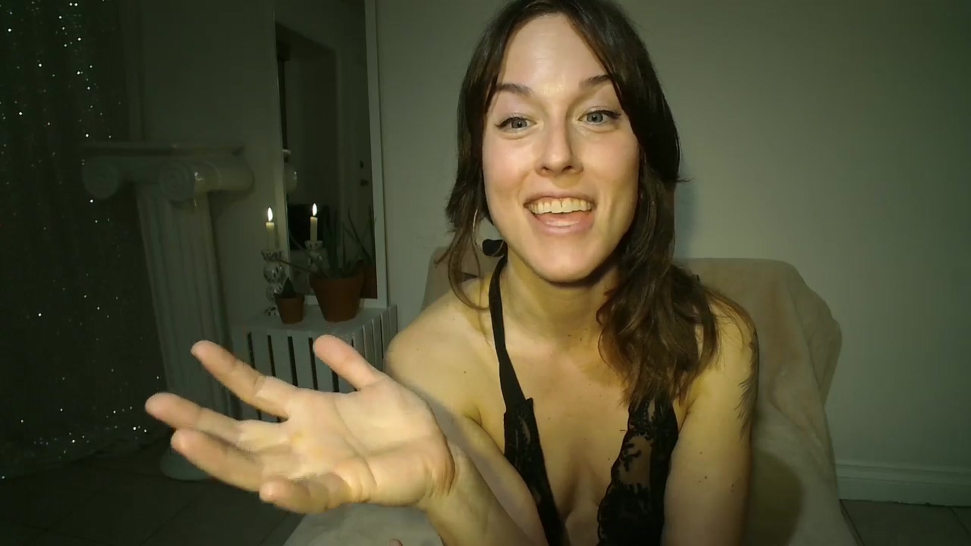 Gallery image thumbnail from ClitorisQueen's myfreecams stream on, 04/02/2026, 15:26 image 11 of 20