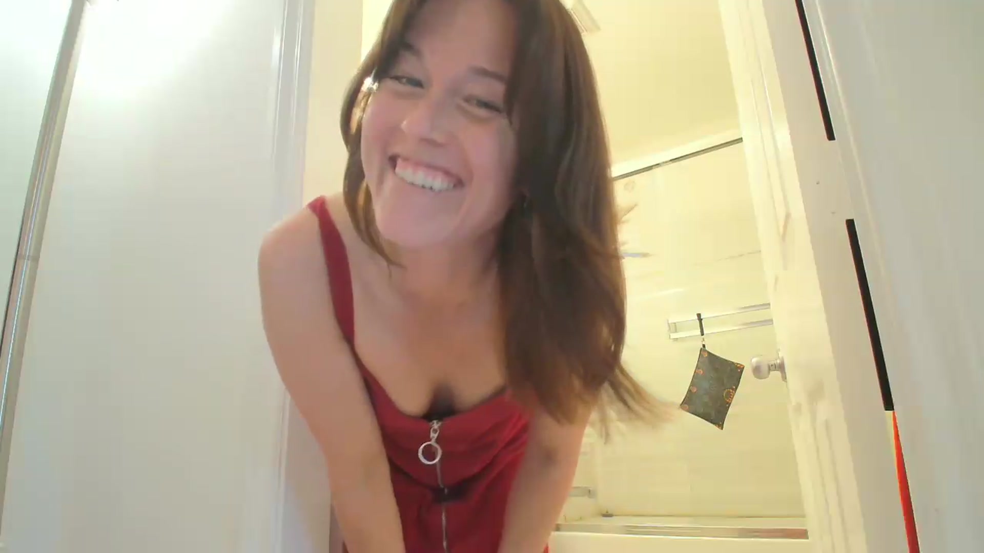 Gallery image thumbnail from ClitorisQueen's myfreecams stream on, 04/19/2026, 20:54 image 5 of 20
