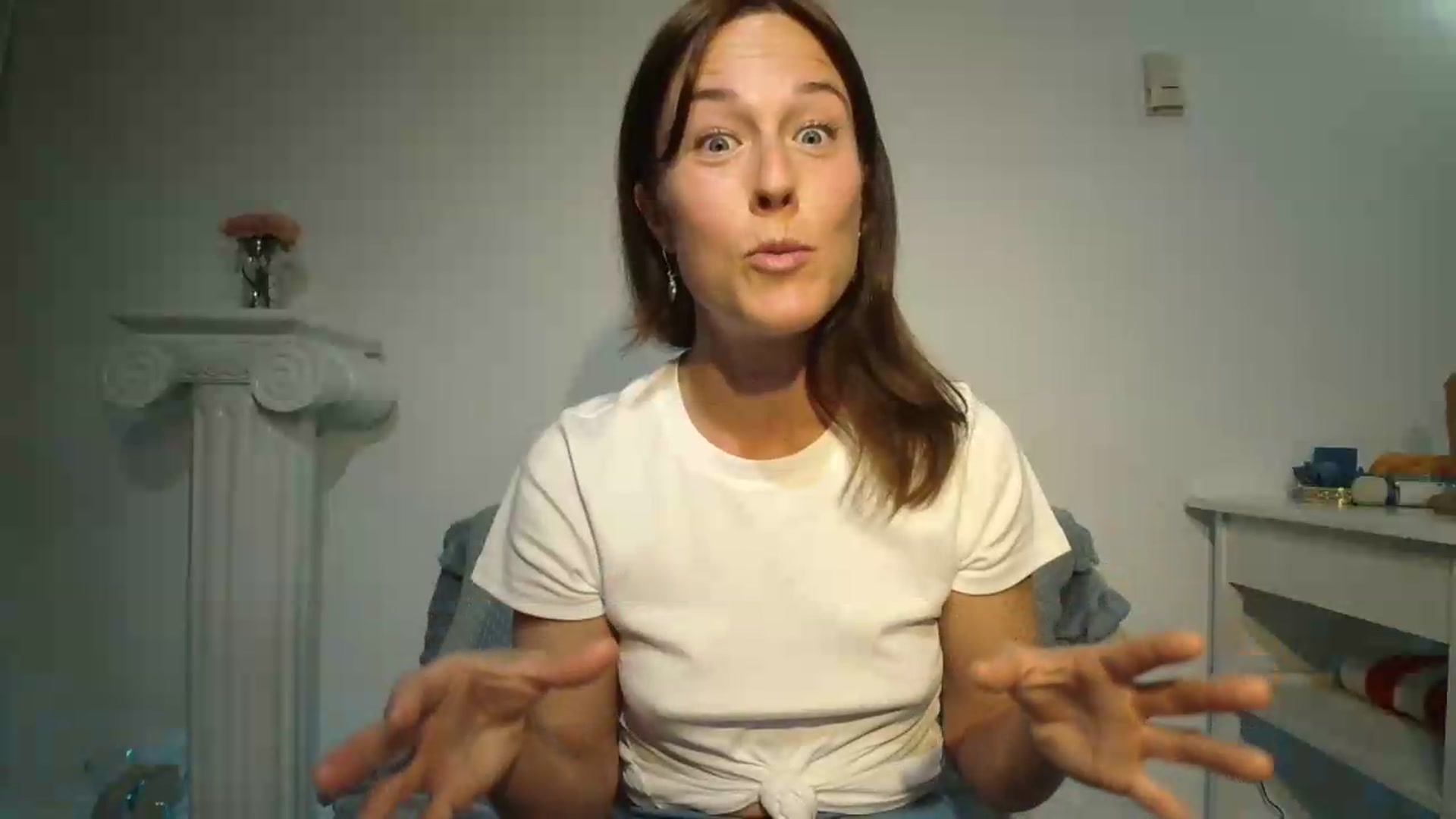 Gallery image thumbnail from ClitorisQueen's myfreecams stream on, 05/03/2026, 23:48 image 19 of 20