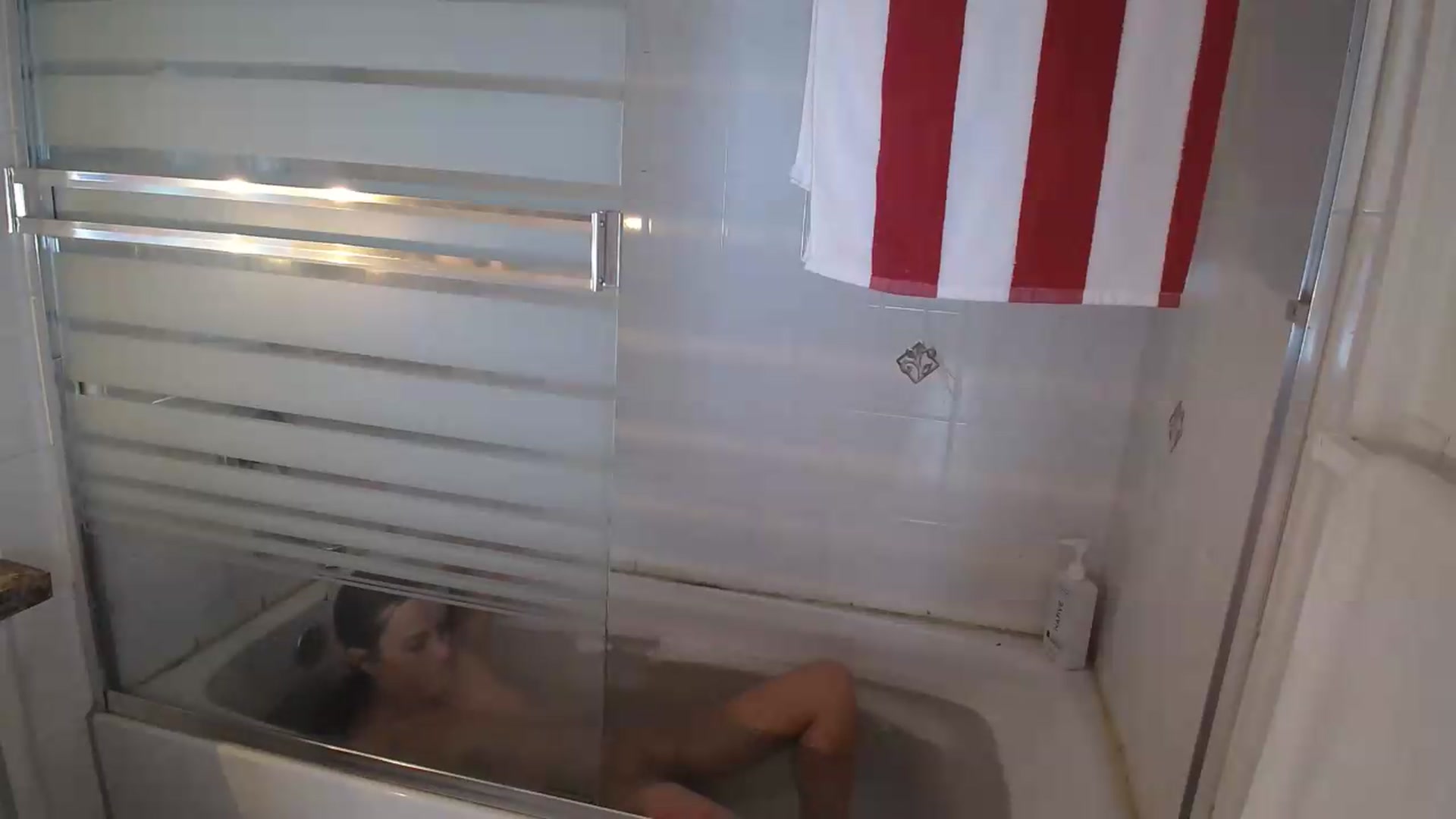 Gallery image thumbnail from ClitorisQueen's myfreecams stream on, 05/06/2026, 14:36 image 18 of 20