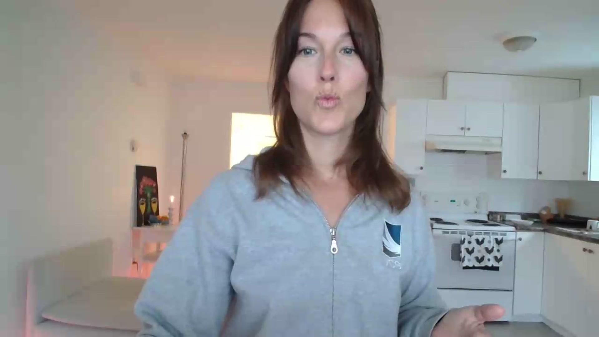 Gallery image thumbnail from ClitorisQueen's myfreecams stream on, 05/06/2026, 15:43 image 5 of 20