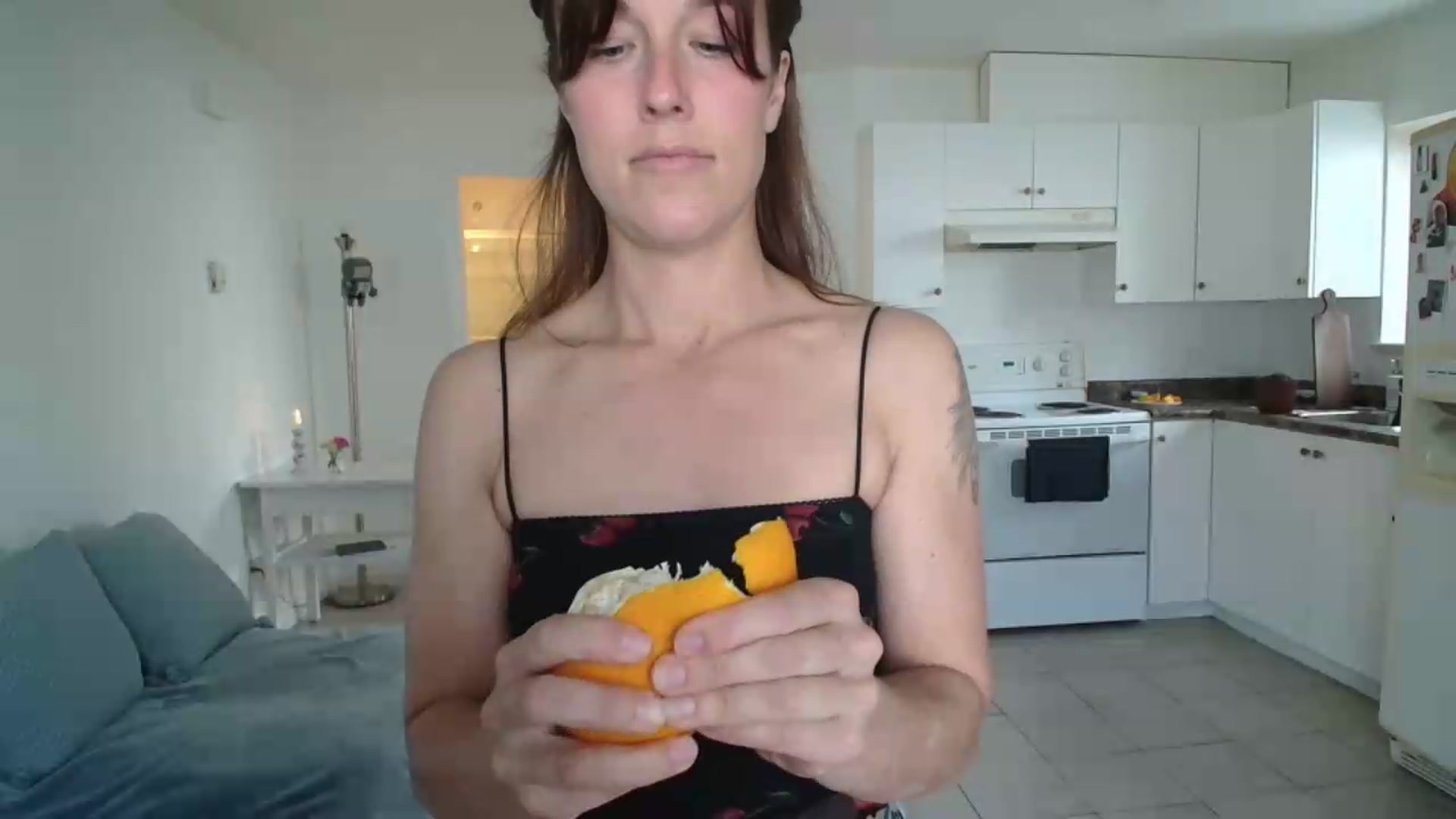 Gallery image thumbnail from ClitorisQueen's myfreecams stream on, 05/09/2026, 18:14 image 17 of 20