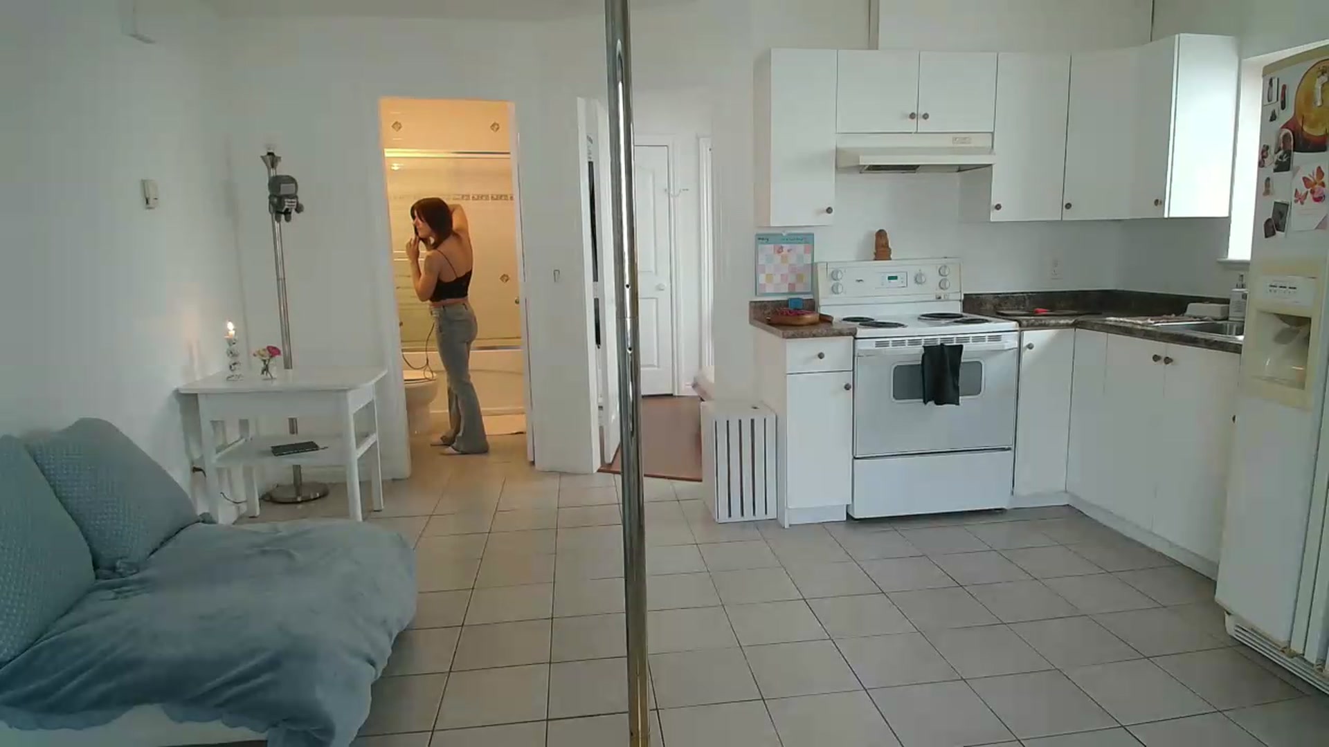 Gallery image thumbnail from ClitorisQueen's myfreecams stream on, 05/09/2026, 18:34 image 14 of 20