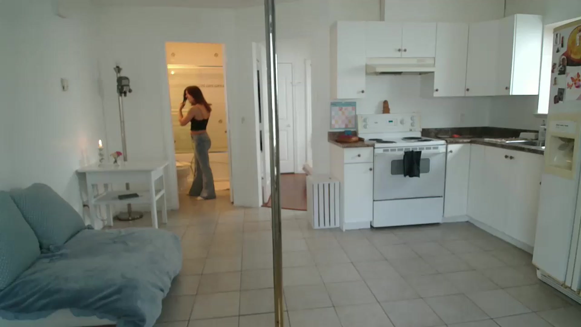 Gallery image thumbnail from ClitorisQueen's myfreecams stream on, 05/09/2026, 18:34 image 17 of 20