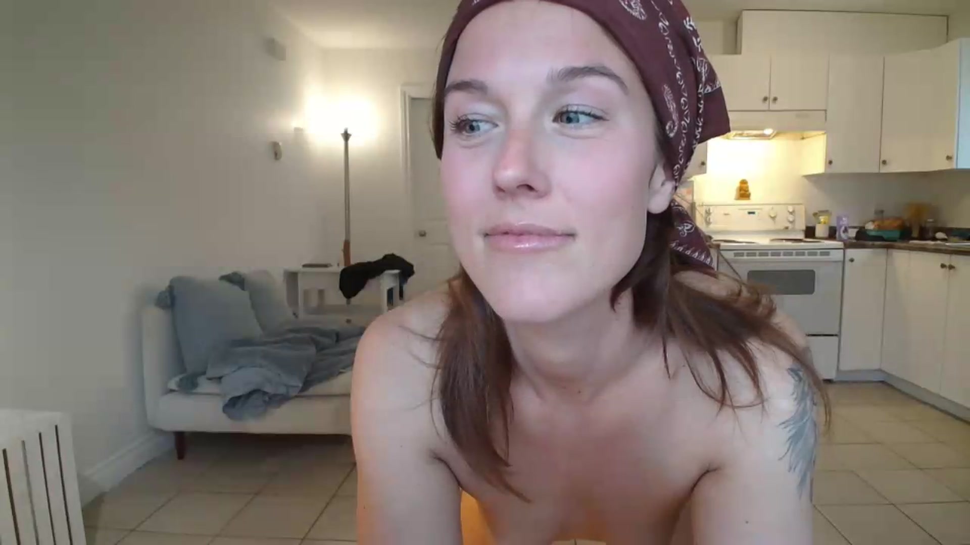 Gallery image thumbnail from ClitorisQueen's myfreecams stream on, 05/13/2026, 21:53 image 19 of 20