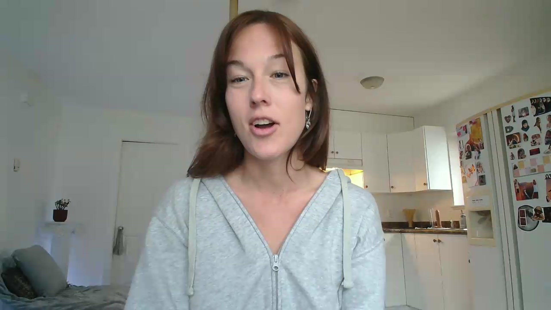 Gallery image thumbnail from ClitorisQueen's myfreecams stream on, 05/18/2026, 16:05 image 13 of 20