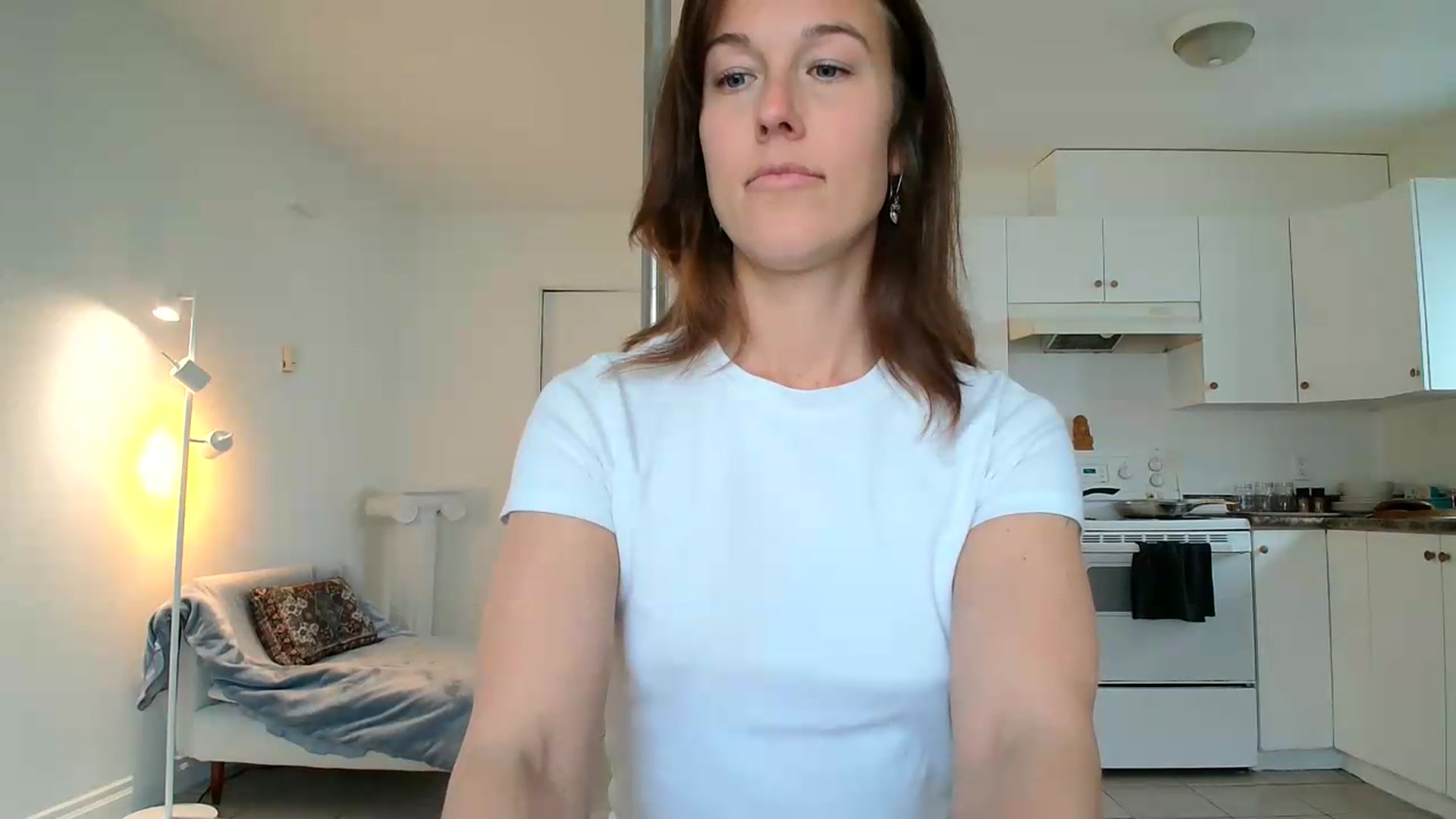 Gallery image thumbnail from ClitorisQueen's myfreecams stream on, 05/19/2026, 17:07 image 4 of 20