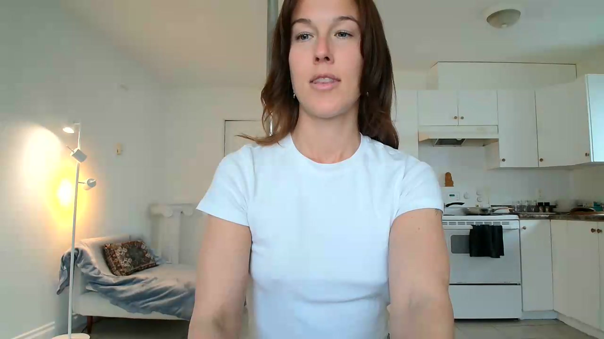 Gallery image thumbnail from ClitorisQueen's myfreecams stream on, 05/19/2026, 17:07 image 8 of 20