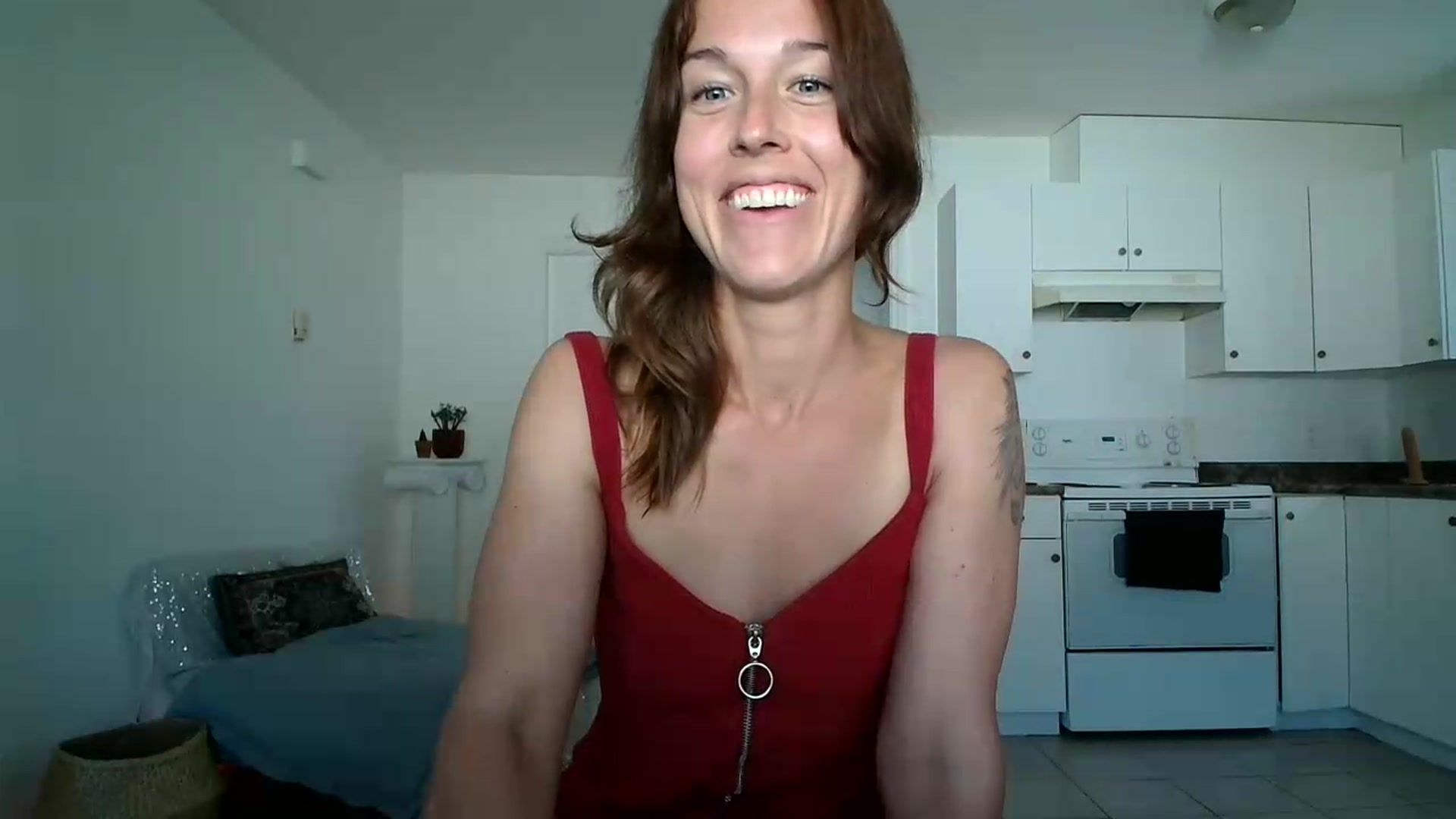 Gallery image thumbnail from ClitorisQueen's myfreecams stream on, 05/31/2026, 20:56 image 6 of 20