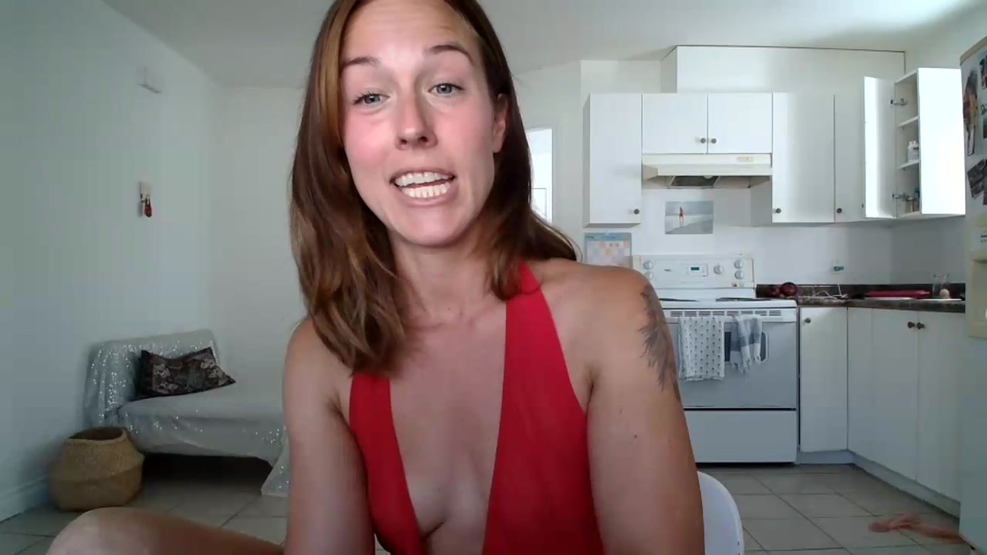 Gallery image thumbnail from ClitorisQueen's myfreecams stream on, 07/23/2026, 21:41 image 18 of 20