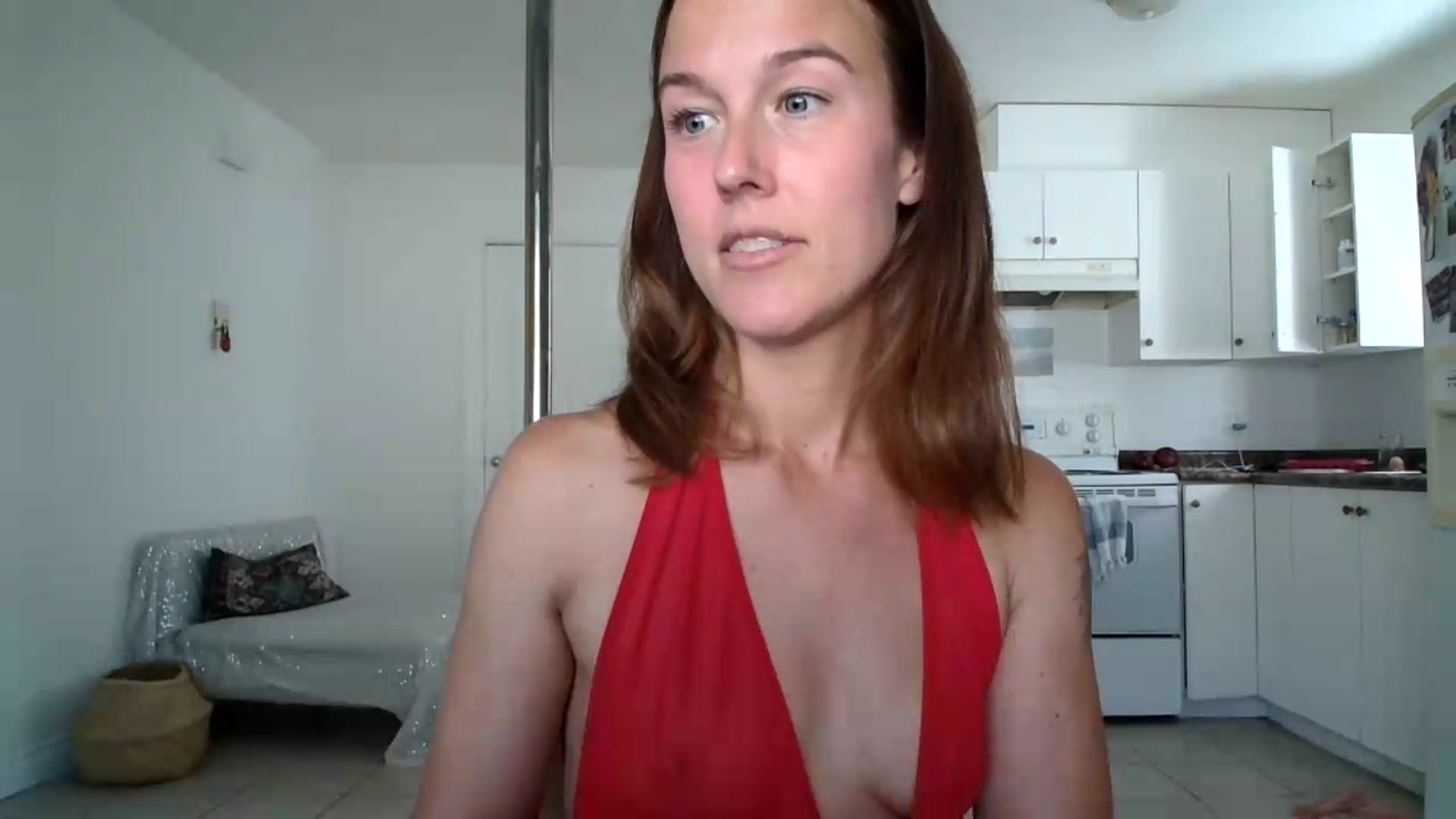 Gallery image thumbnail from ClitorisQueen's myfreecams stream on, 07/23/2026, 21:41 image 9 of 20