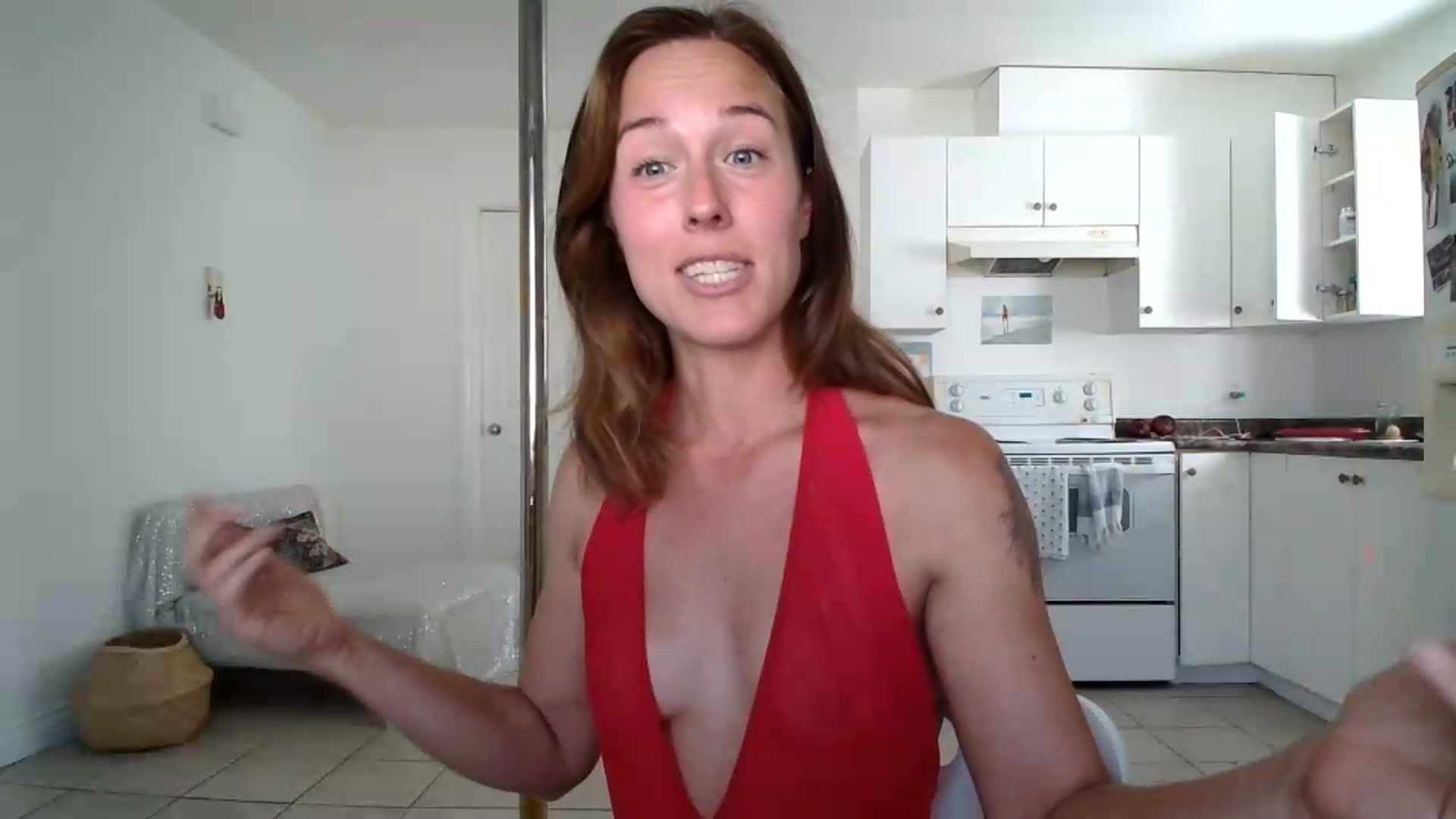 Gallery image thumbnail from ClitorisQueen's myfreecams stream on, 07/23/2026, 22:07 image 4 of 20