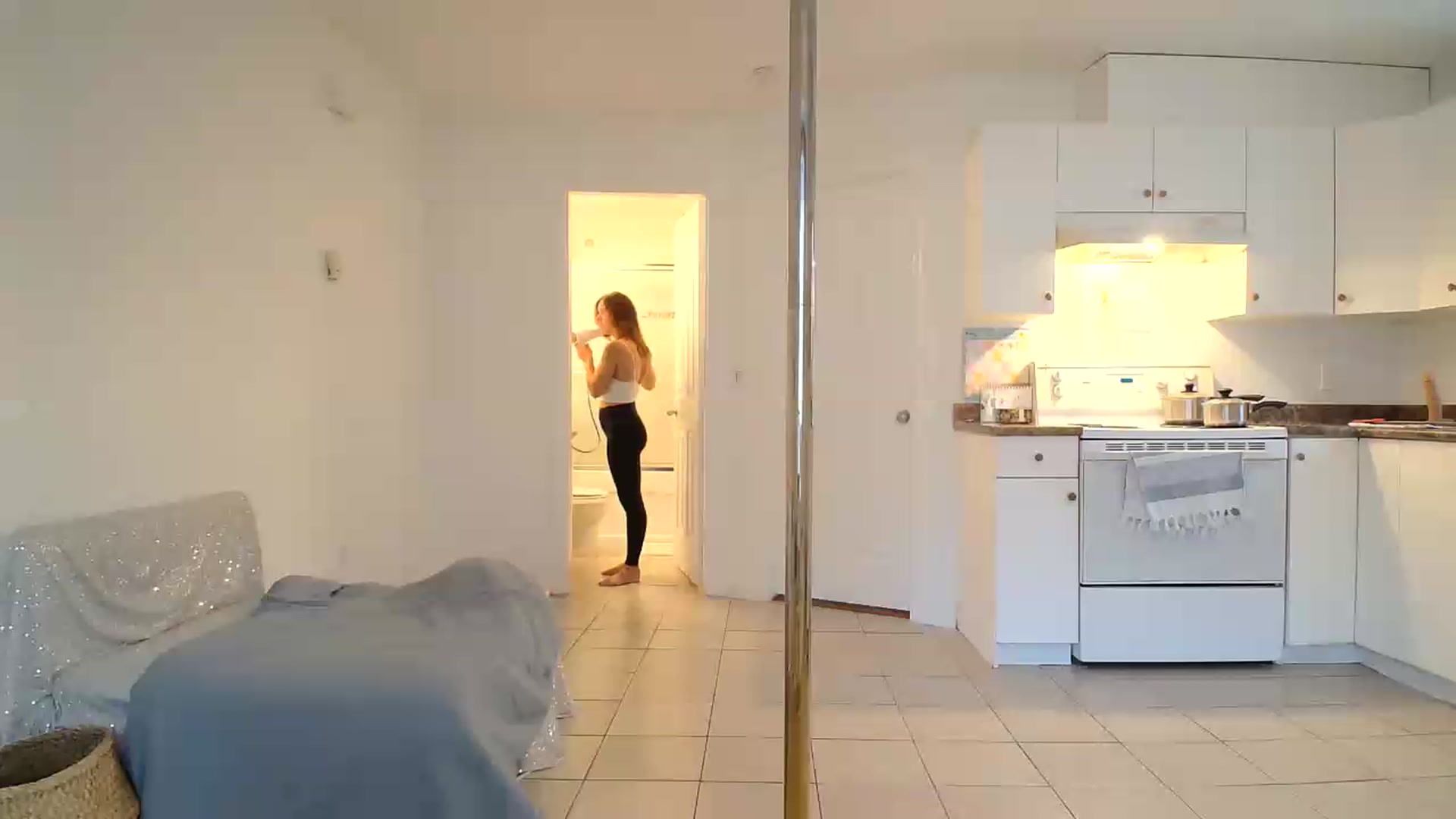 Gallery image thumbnail from ClitorisQueen's myfreecams stream on, 07/26/2026, 17:08 image 1 of 20