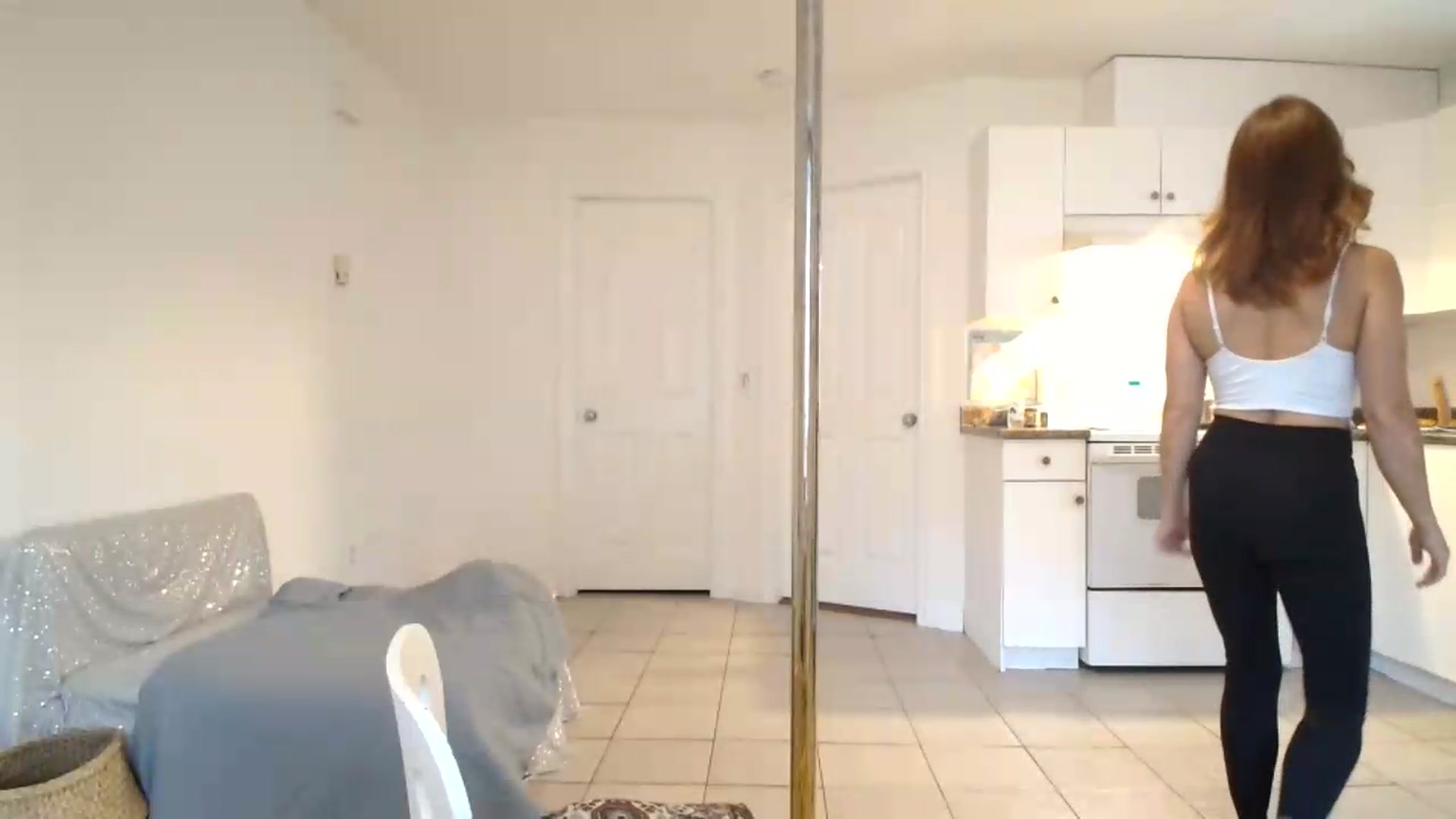 Gallery image thumbnail from ClitorisQueen's myfreecams stream on, 07/26/2026, 17:08 image 7 of 20