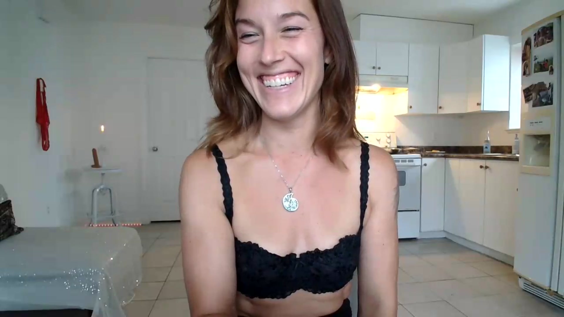 Gallery image thumbnail from ClitorisQueen's myfreecams stream on, 07/27/2026, 17:54 image 4 of 20