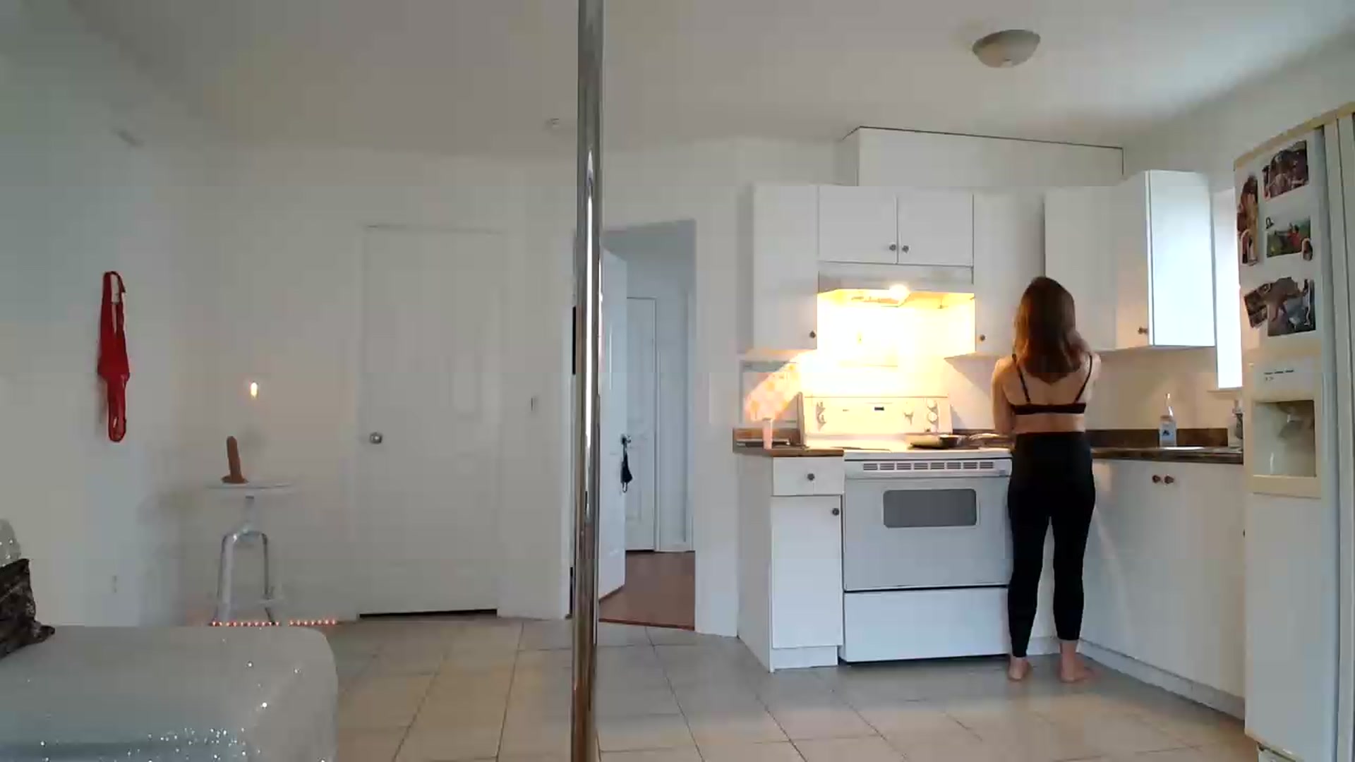 Gallery image thumbnail from ClitorisQueen's myfreecams stream on, 07/27/2026, 17:54 image 1 of 20