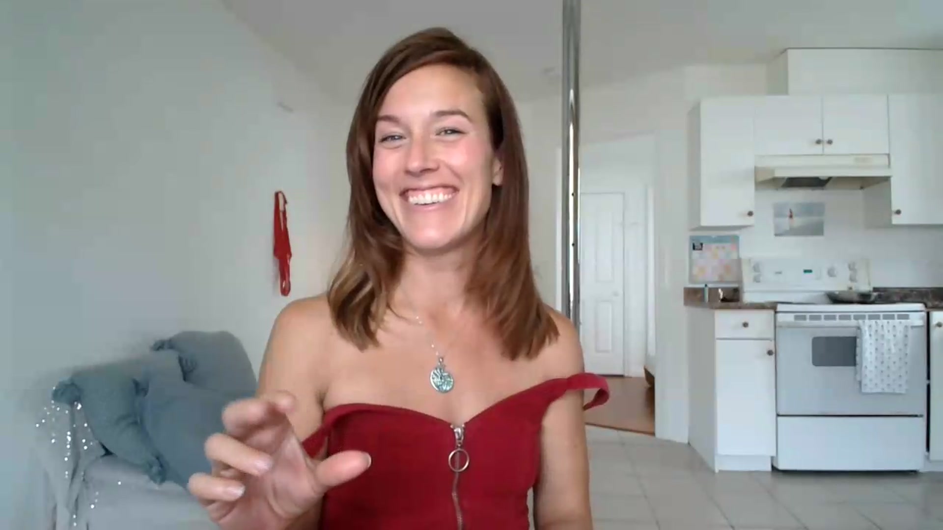 Gallery image thumbnail from ClitorisQueen's myfreecams stream on, 07/27/2026, 21:48 image 18 of 20